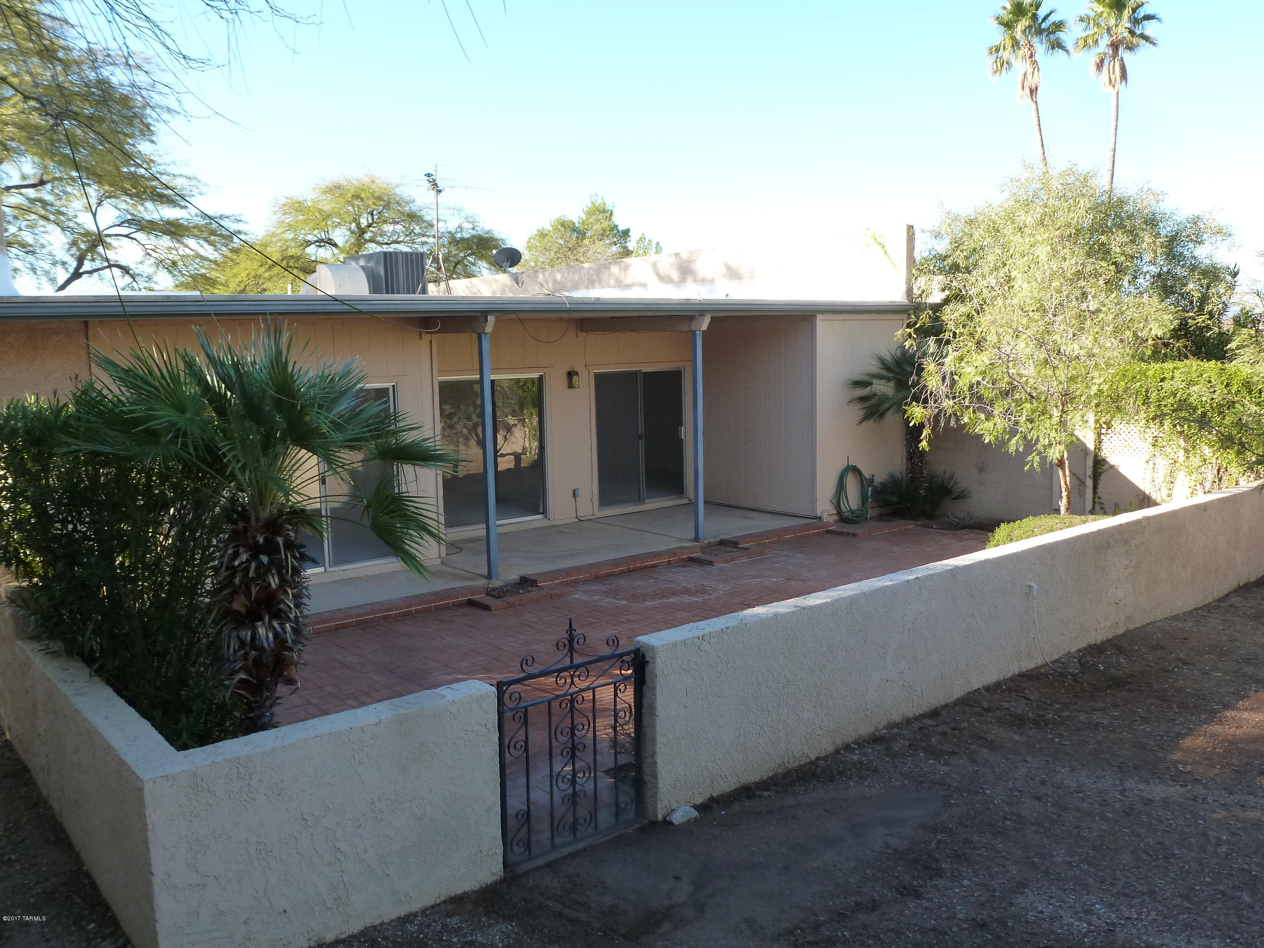 Viewpoint III (1-93) - Residential Lease