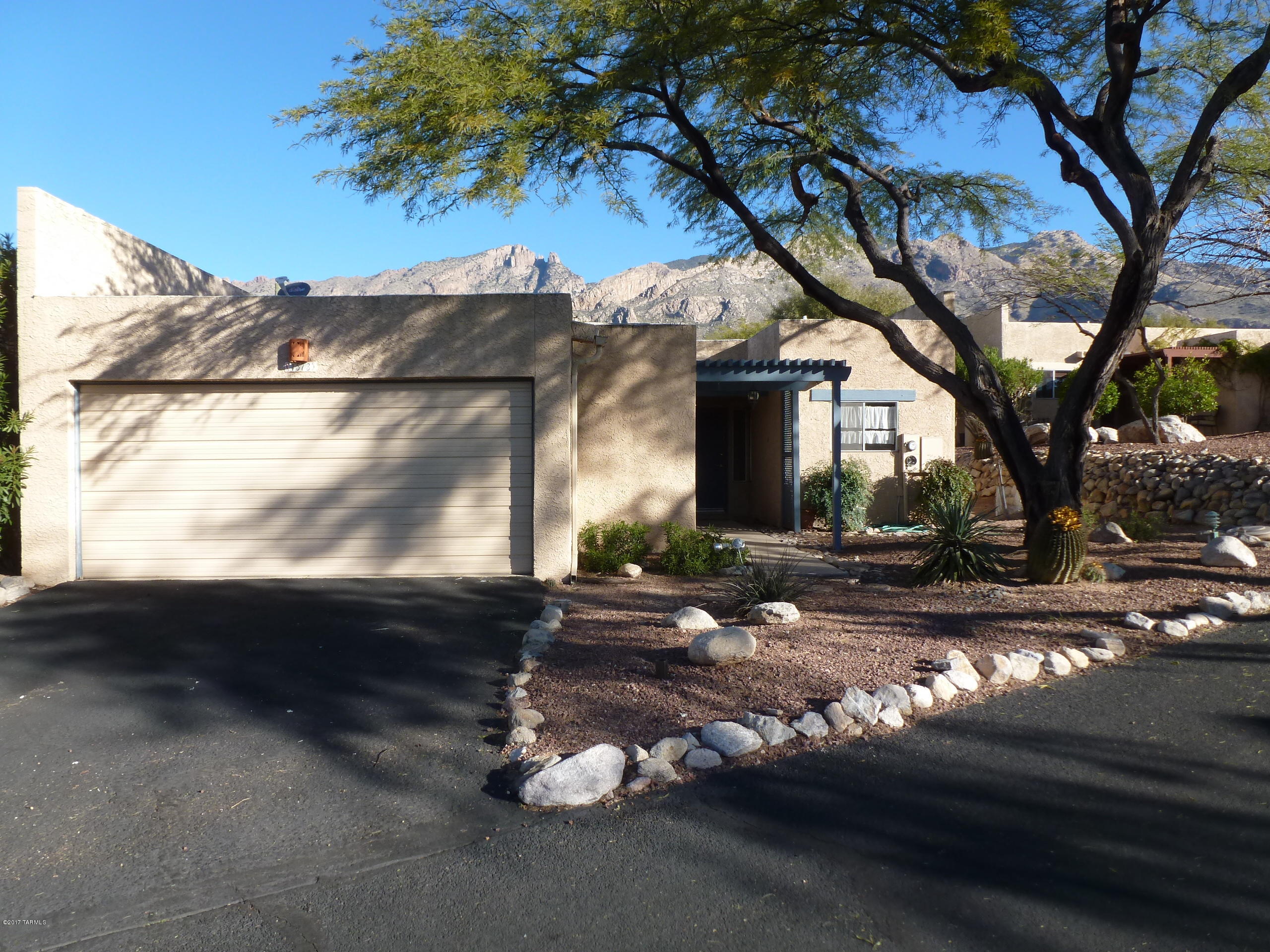 Viewpoint III (1-93) - Residential Lease