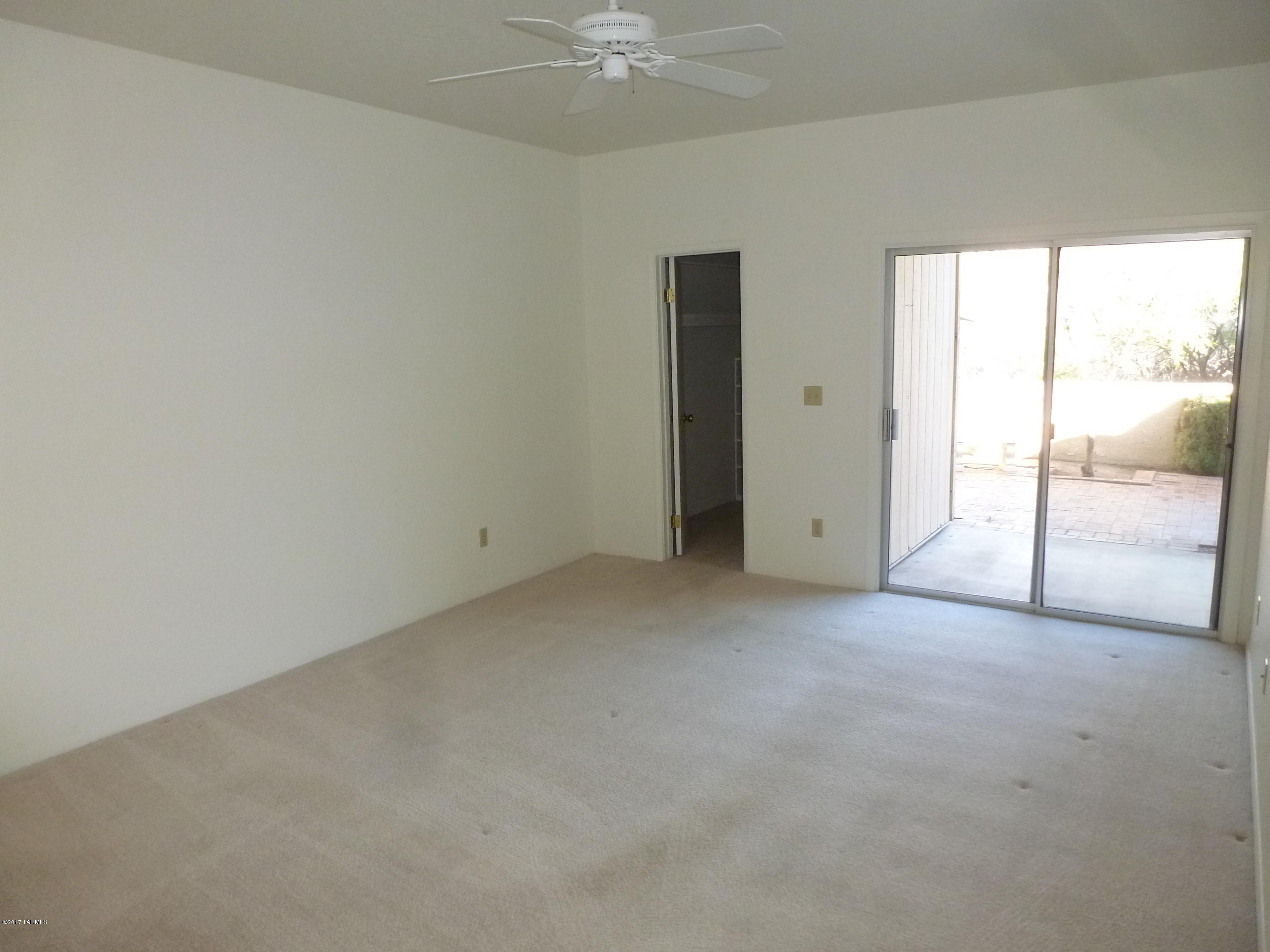 Viewpoint III (1-93) - Residential Lease