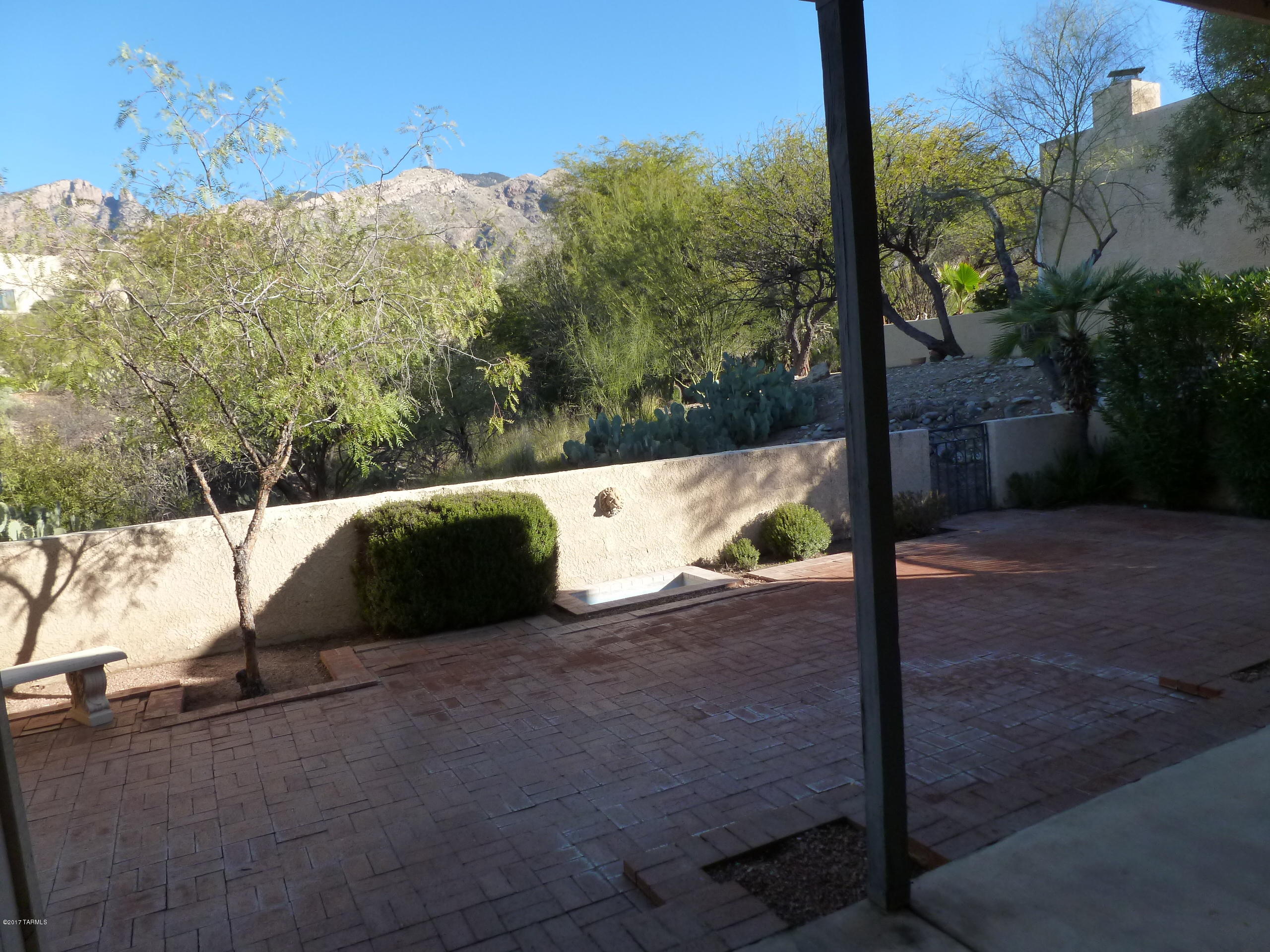 Viewpoint III (1-93) - Residential Lease