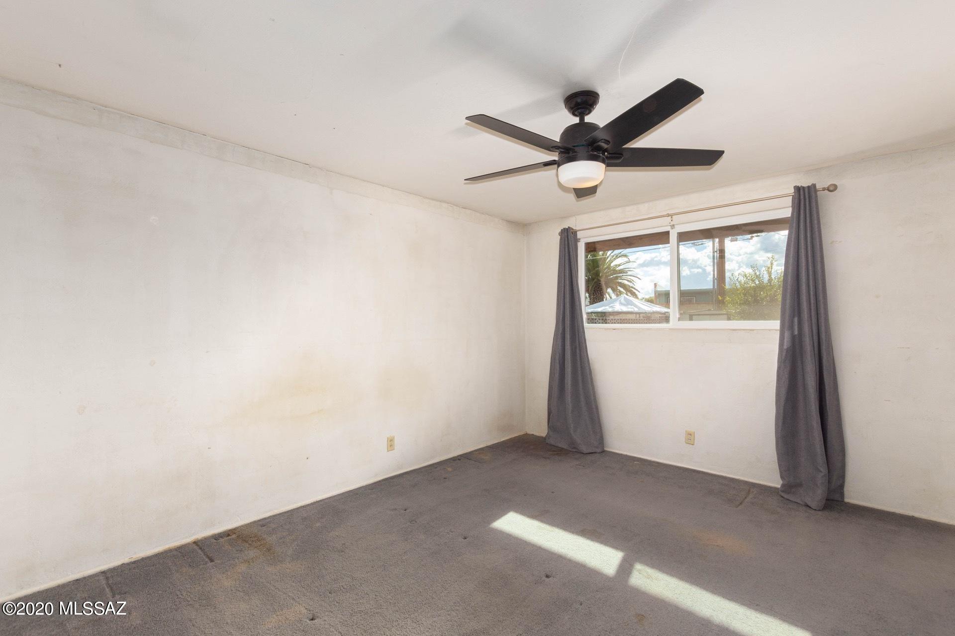 Huntington Park - Residential