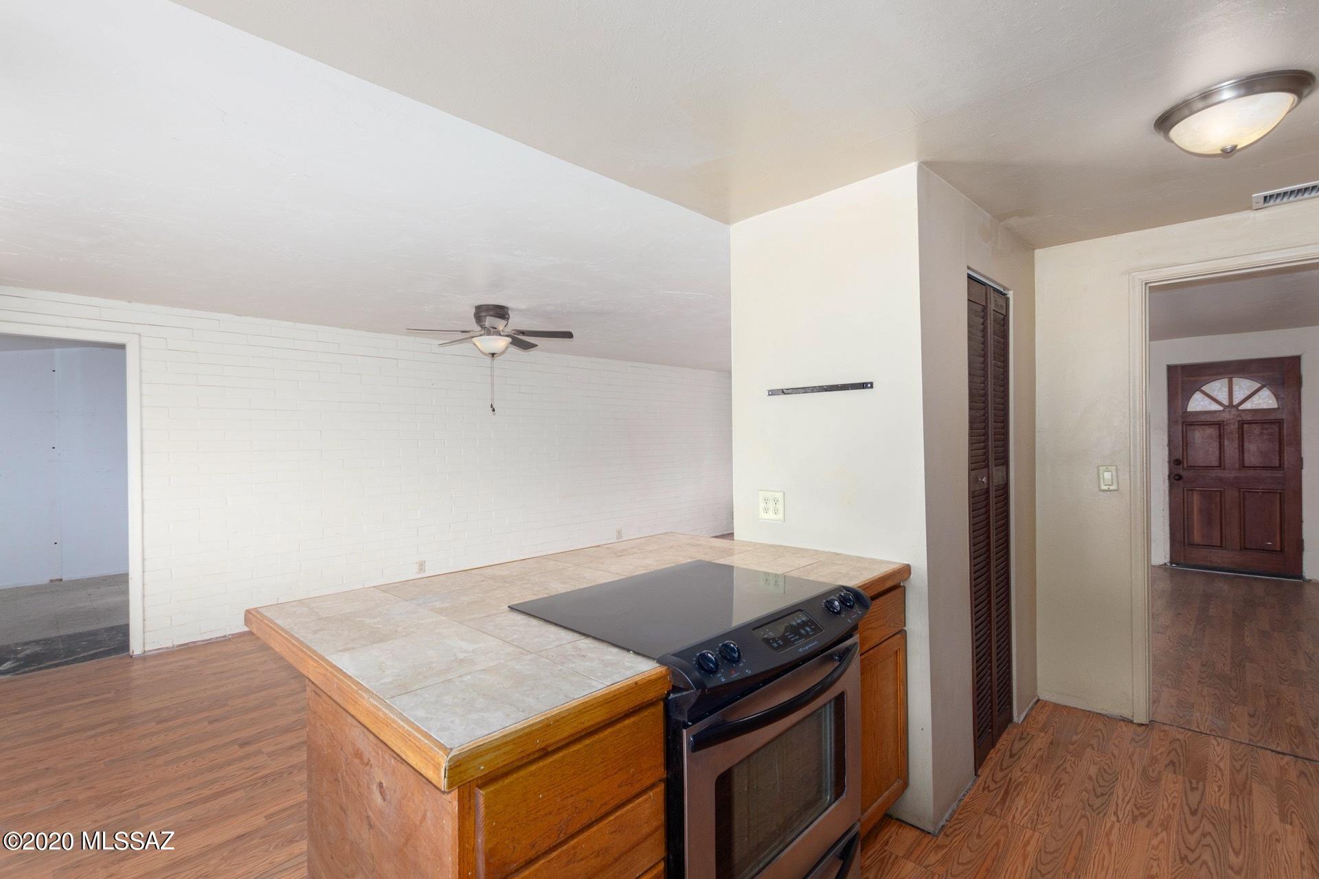 Huntington Park - Residential