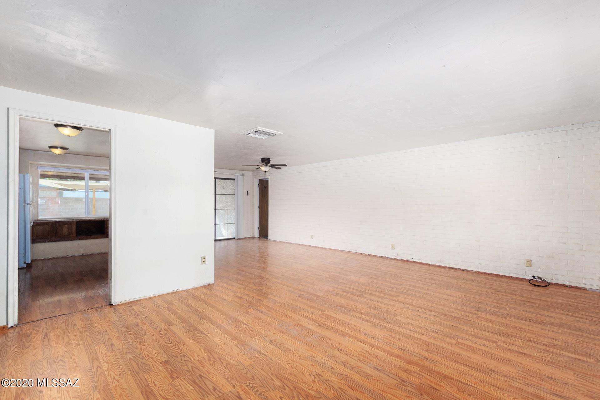 Huntington Park - Residential