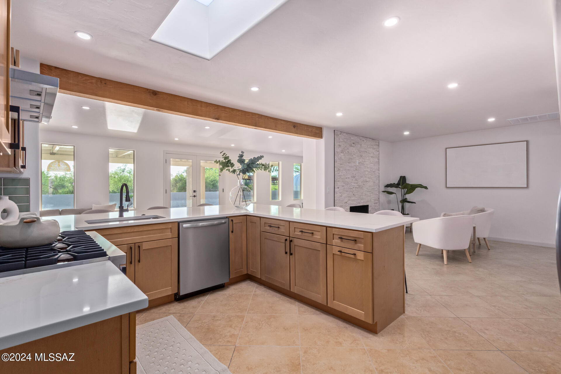 Casas Adobes West (1-220) - Residential