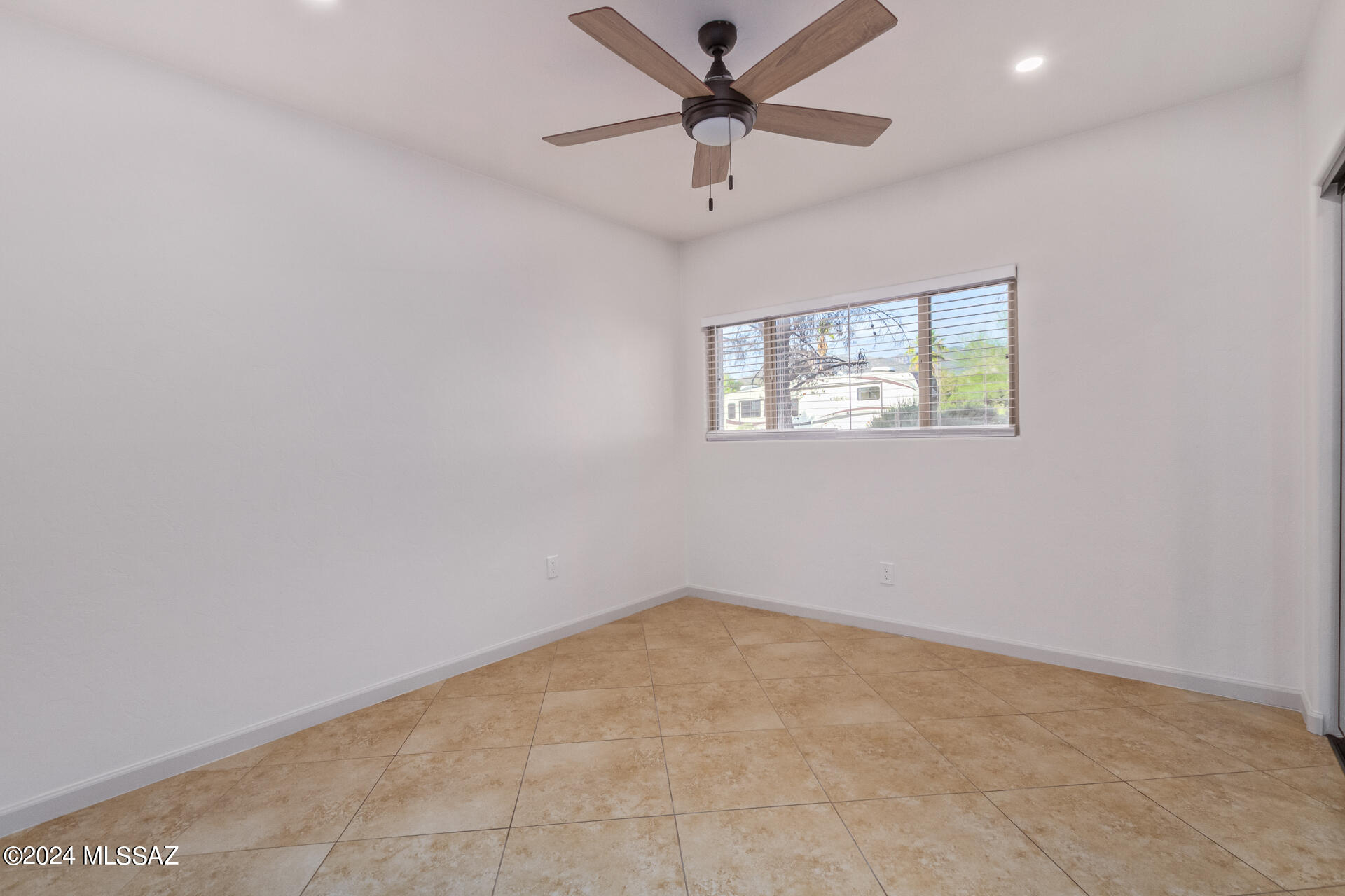 Casas Adobes West (1-220) - Residential