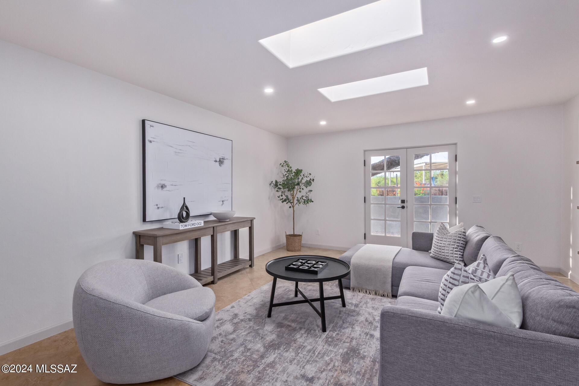 Casas Adobes West (1-220) - Residential