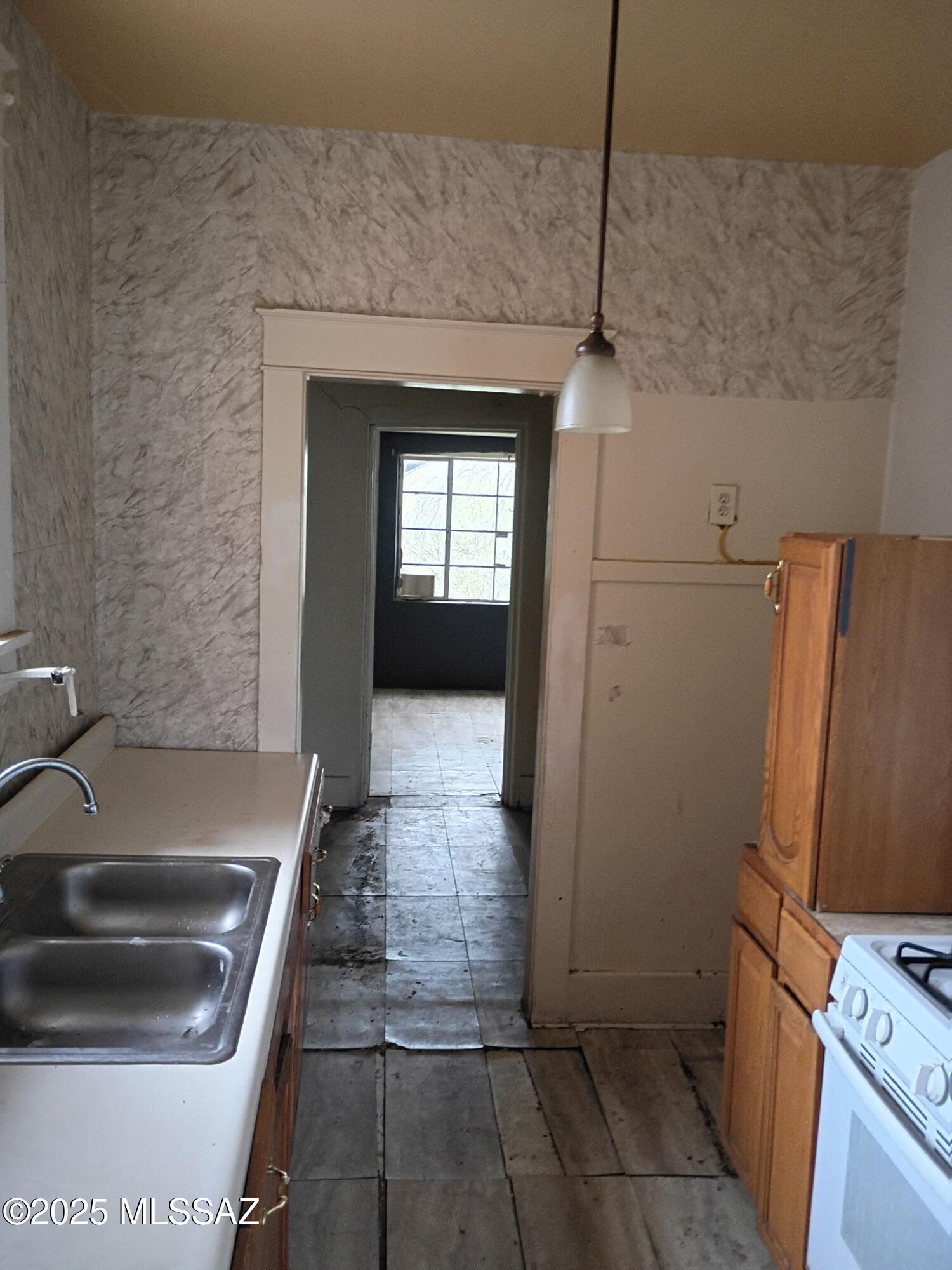 Unsubdivided - Residential