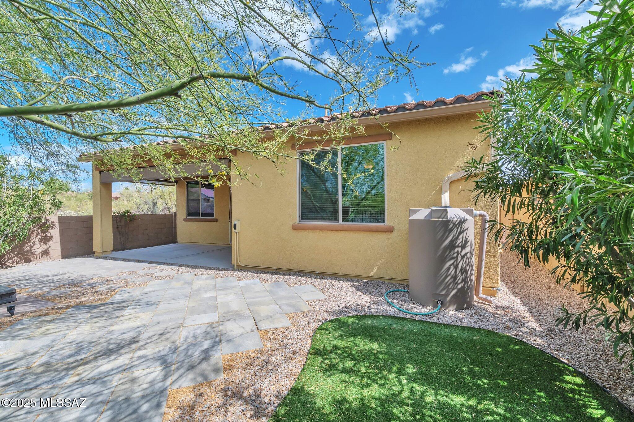 12171 N Golden Mirror Drive