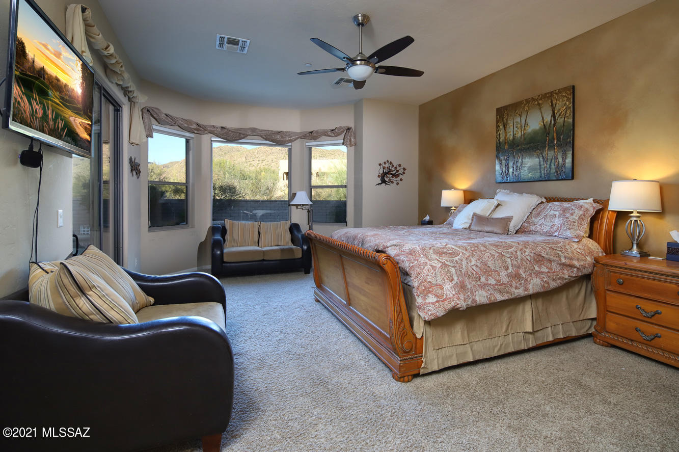 Dos Lagos at Dove Mountain (1-91) - Residential