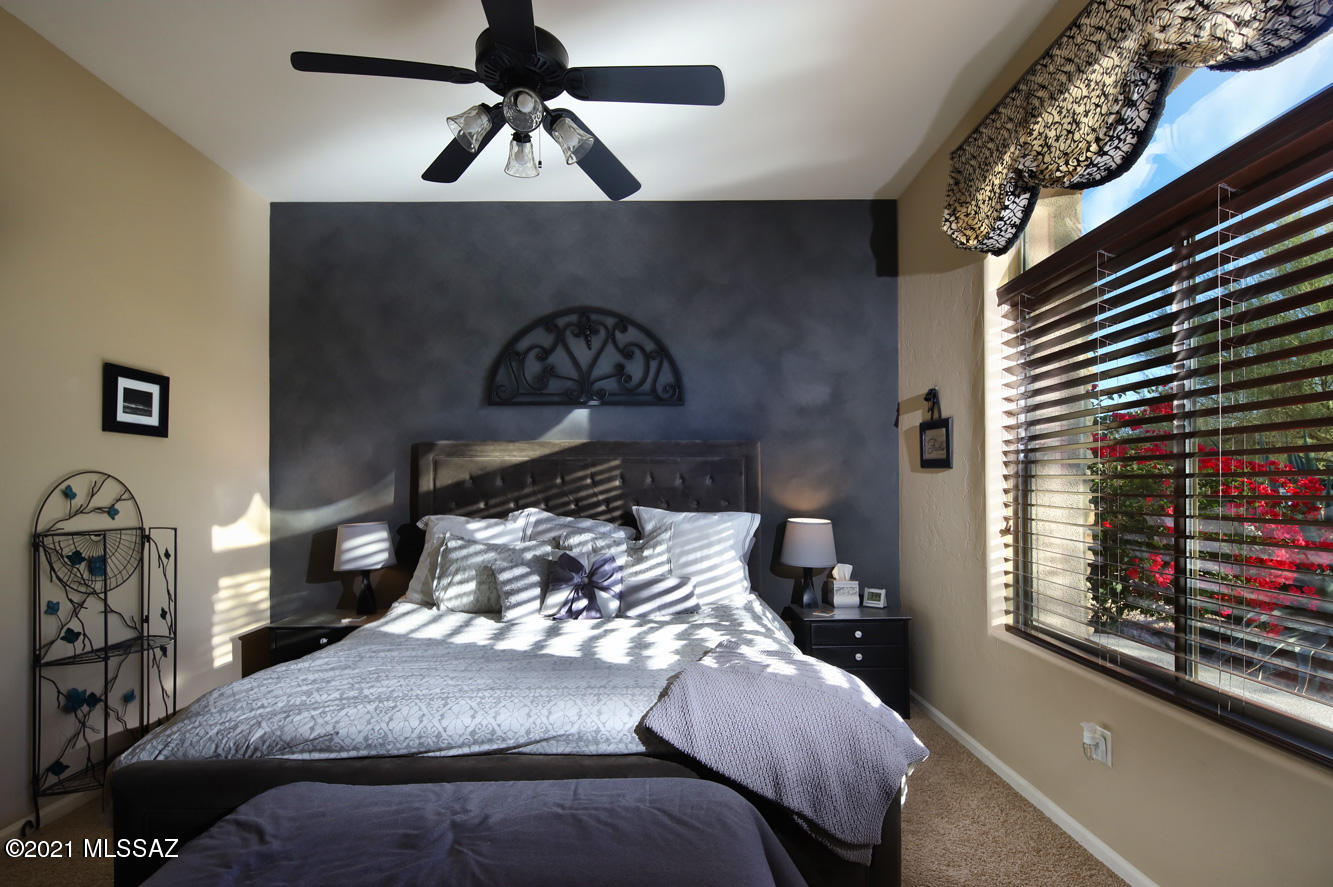 Dos Lagos at Dove Mountain (1-91) - Residential