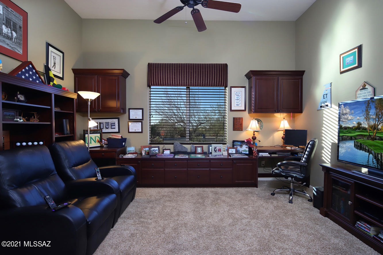Dos Lagos at Dove Mountain (1-91) - Residential