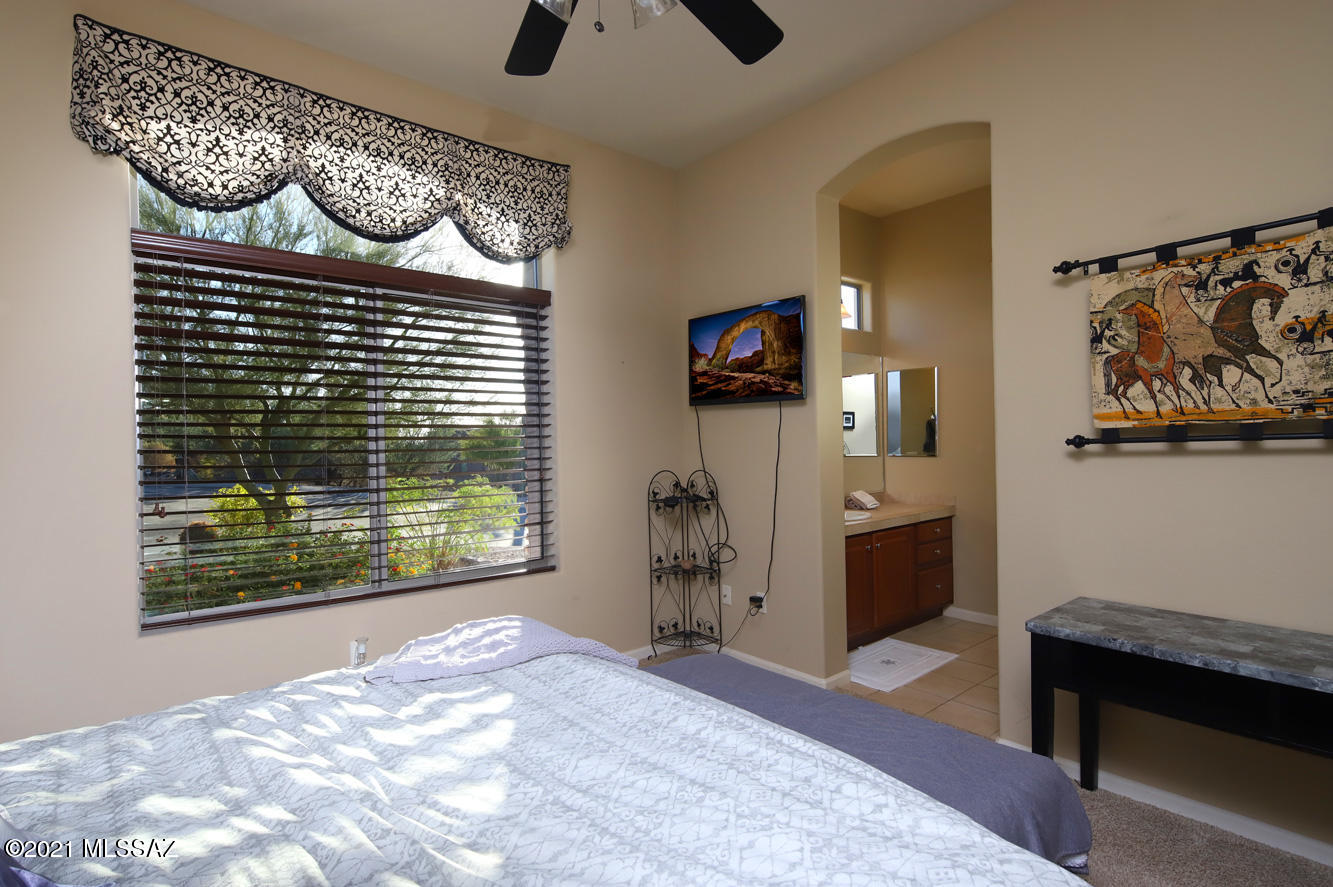 Dos Lagos at Dove Mountain (1-91) - Residential