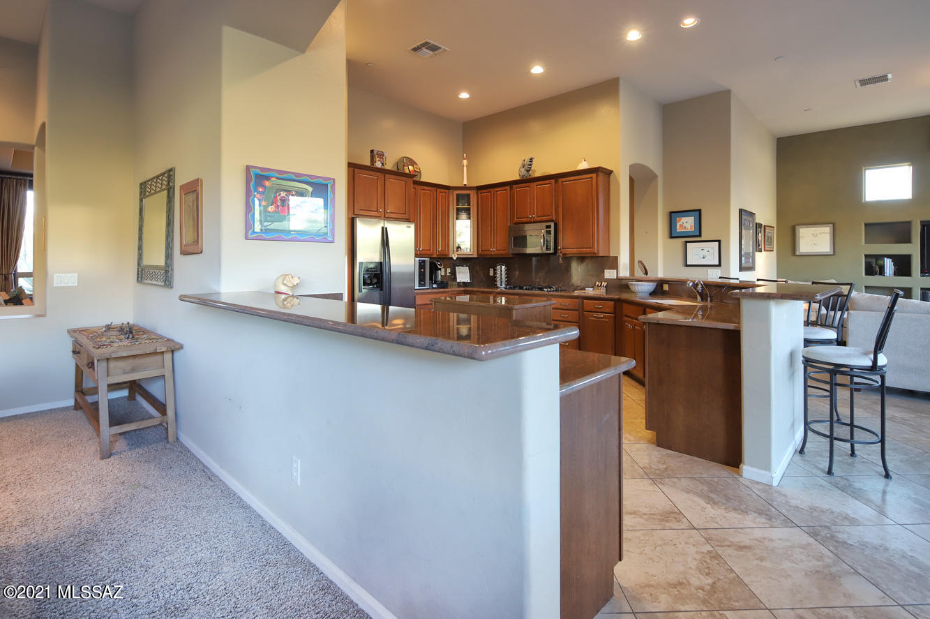 Dos Lagos at Dove Mountain (1-91) - Residential