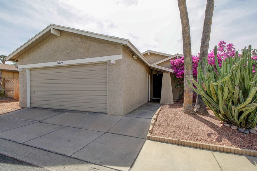 Charming 2 bedroom, 2 bath house. Great use of space with formal dining, full laundry room & master walk-in closet. 2-car garage and a side yard/driveway next to the garage that can accommodate up to one car. TV hook ups in the garage and outside on the patio and so much more! Available 6/1