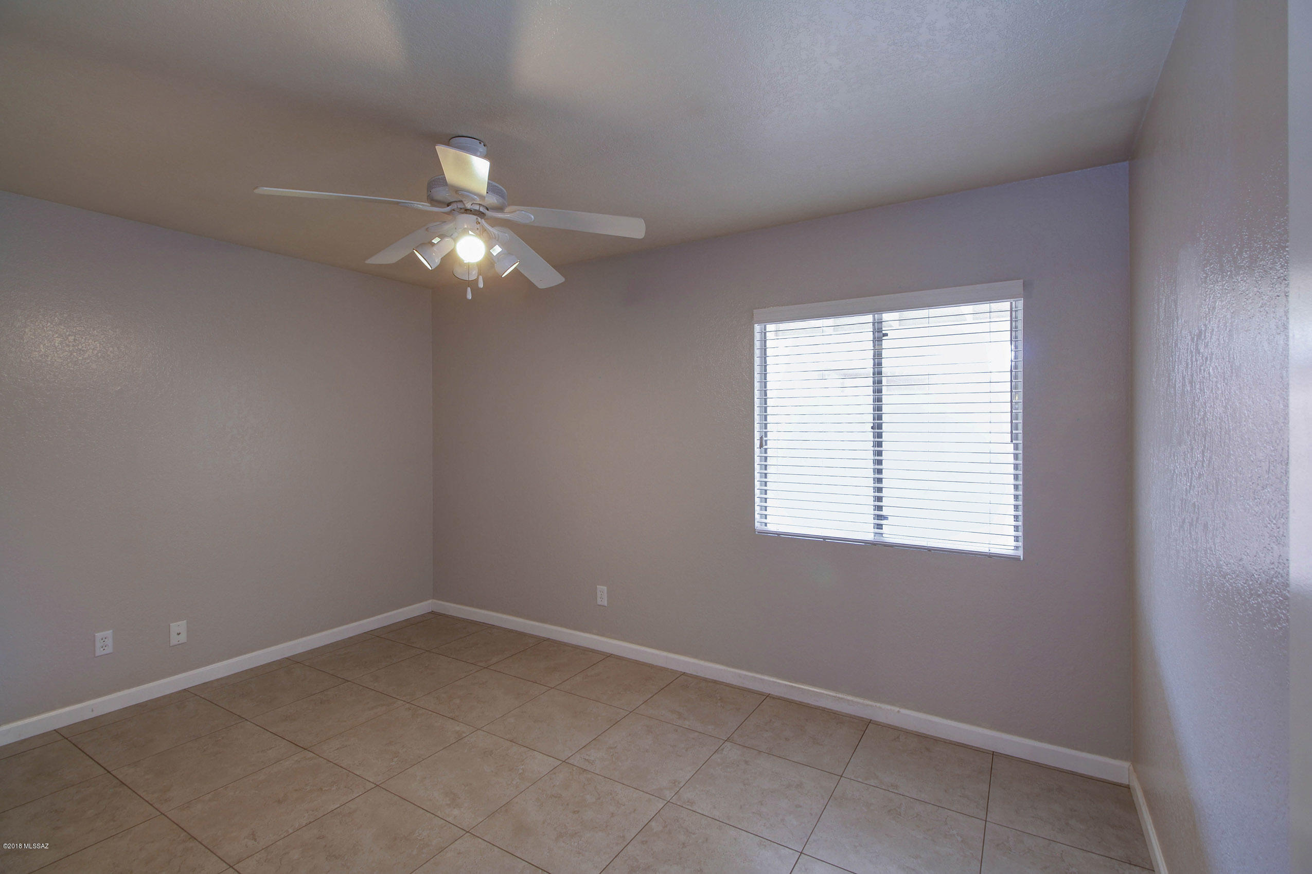 Edgebrooke Village (80-169) - Residential Lease