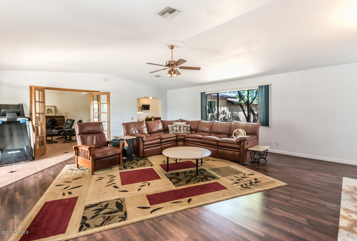 New Tucson Unit NO. 27 - Residential