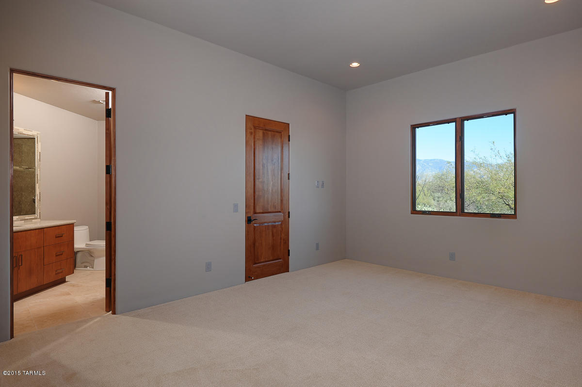 Stone Canyon IV - Residential