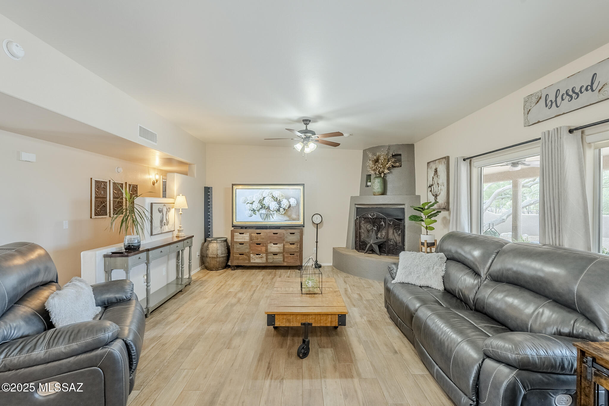 New Tucson Unit NO. 27 - Residential
