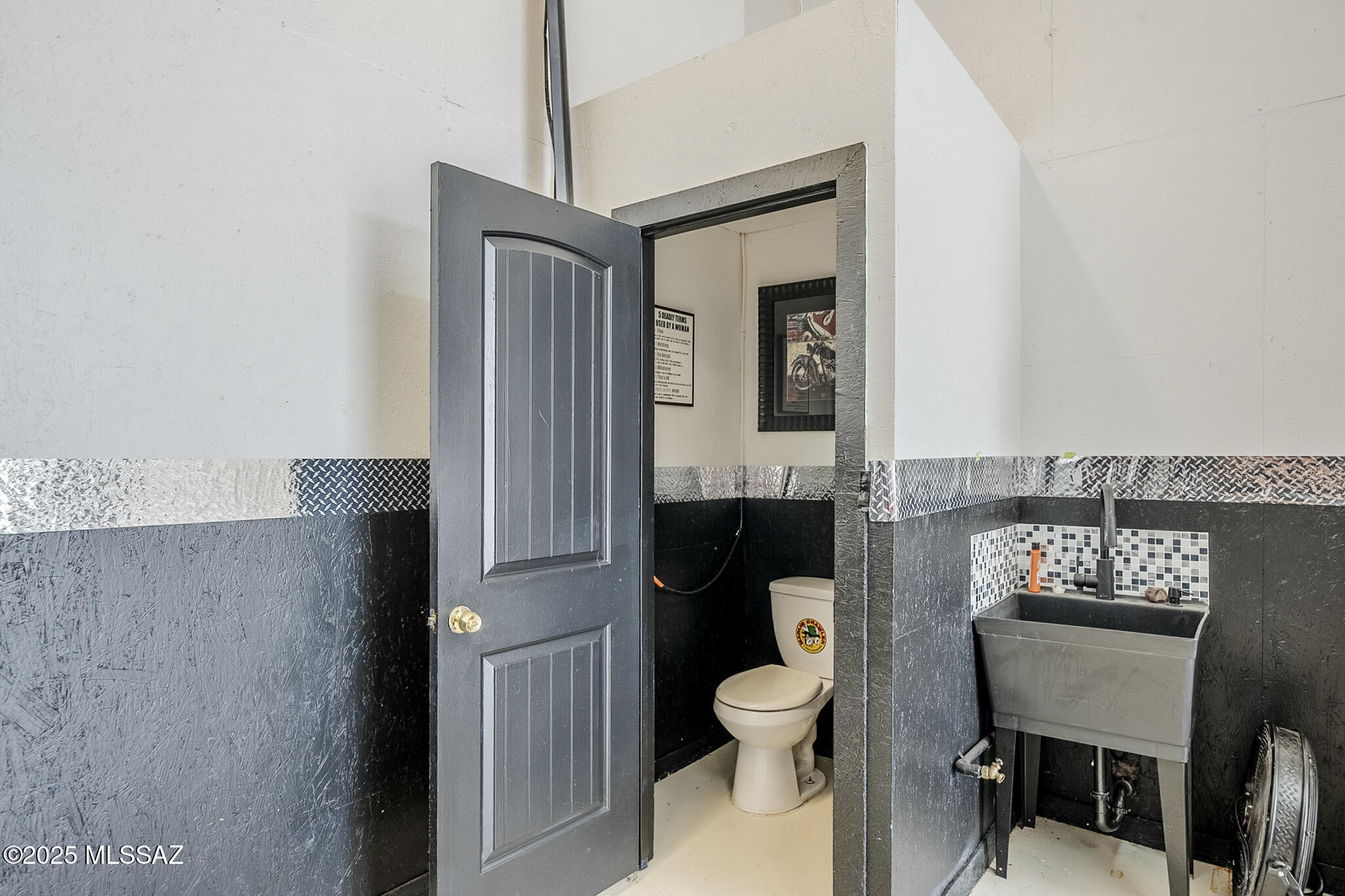 New Tucson Unit NO. 27 - Residential
