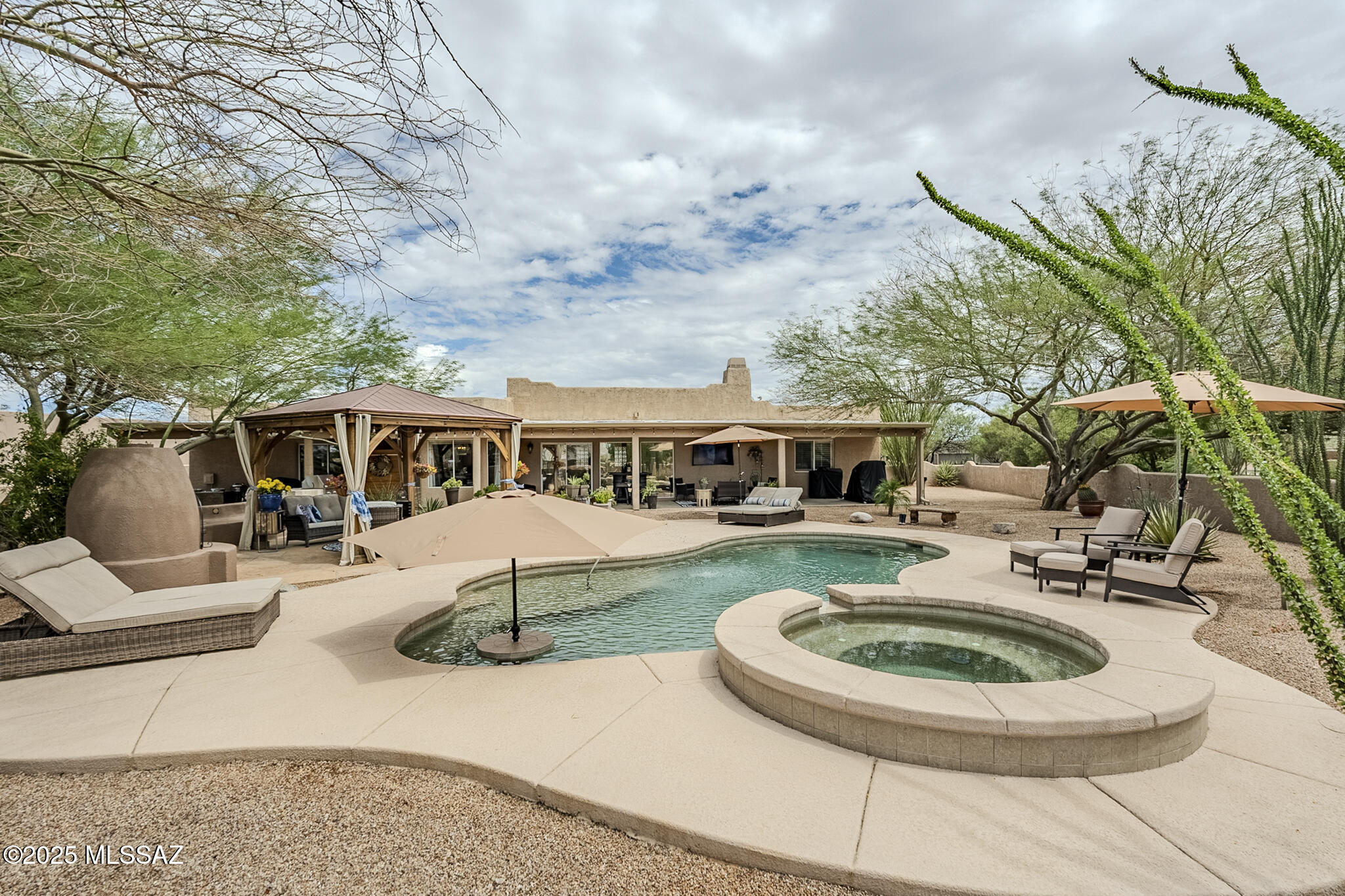 New Tucson Unit NO. 27 - Residential