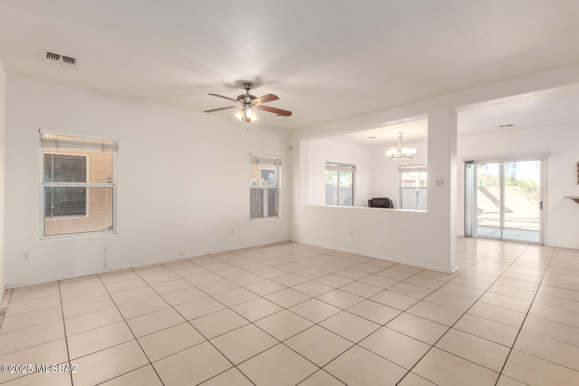 6424 S Bright Sun Avenue