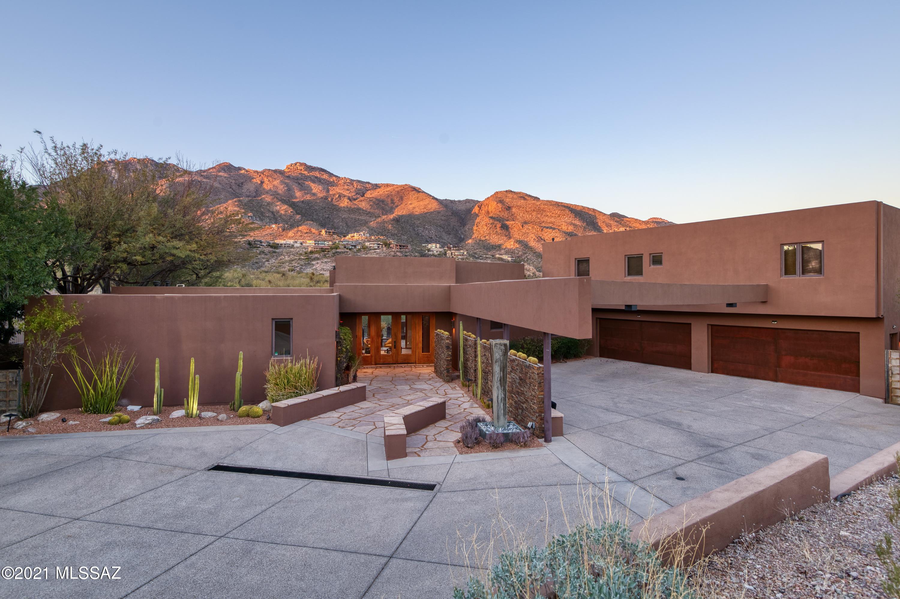 Whaleback Ridge Estates at Ventana Canyon (1-30) - Residential