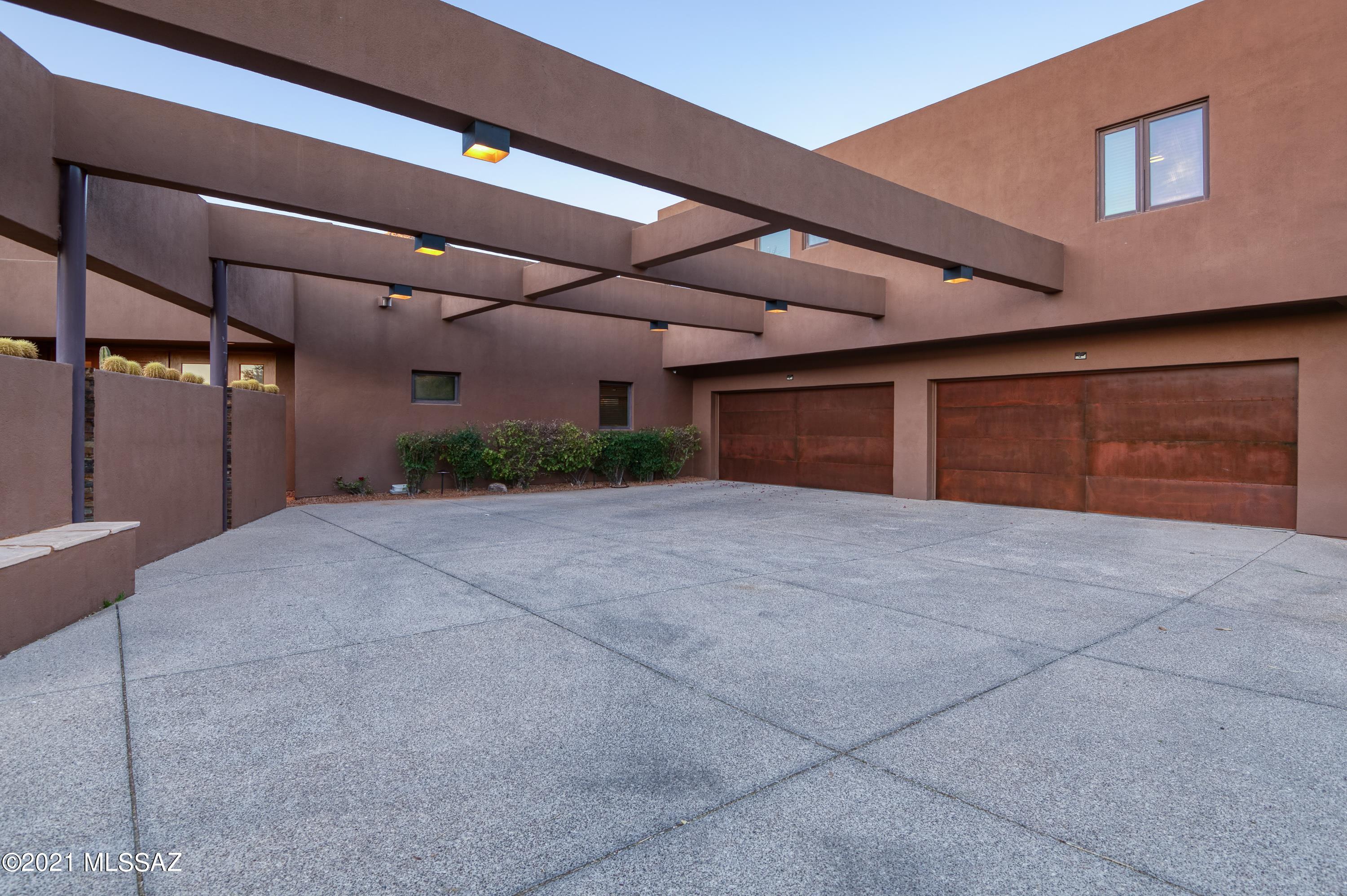 Whaleback Ridge Estates at Ventana Canyon (1-30) - Residential