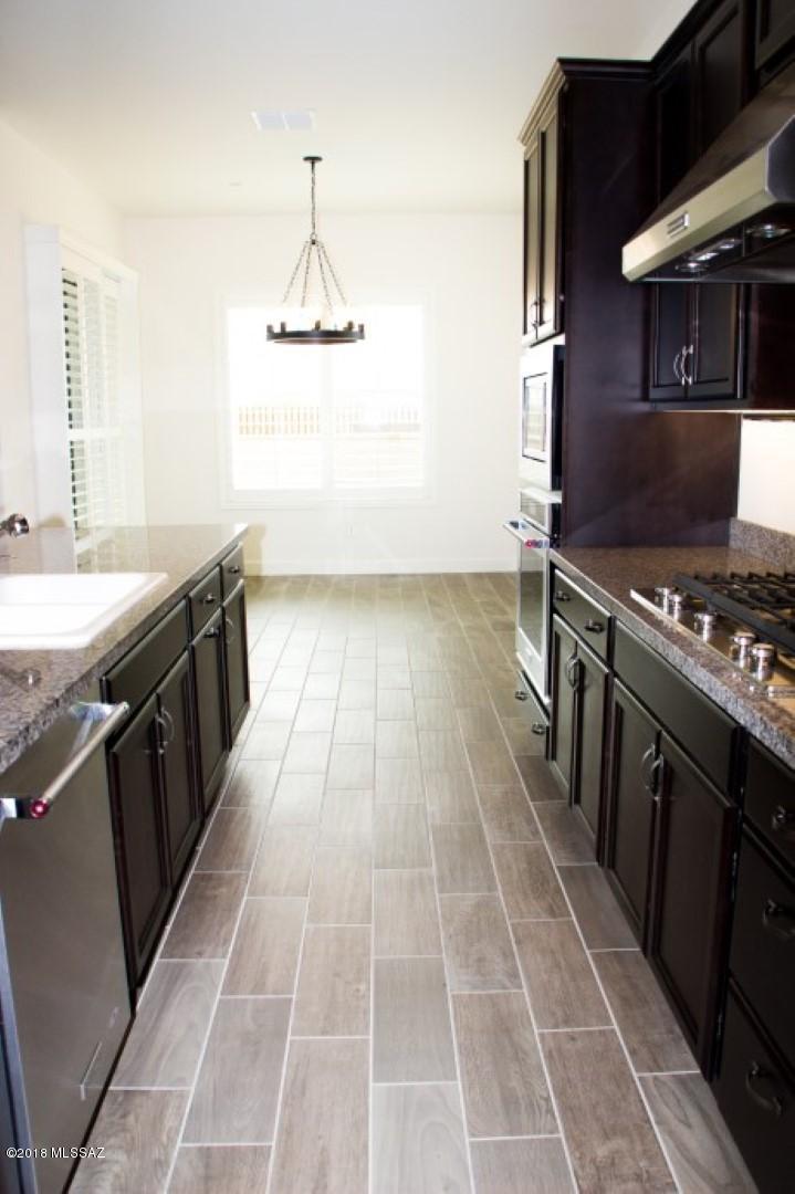 Los Saguaros At Dove Mountain SQ20121640199 - Residential Lease