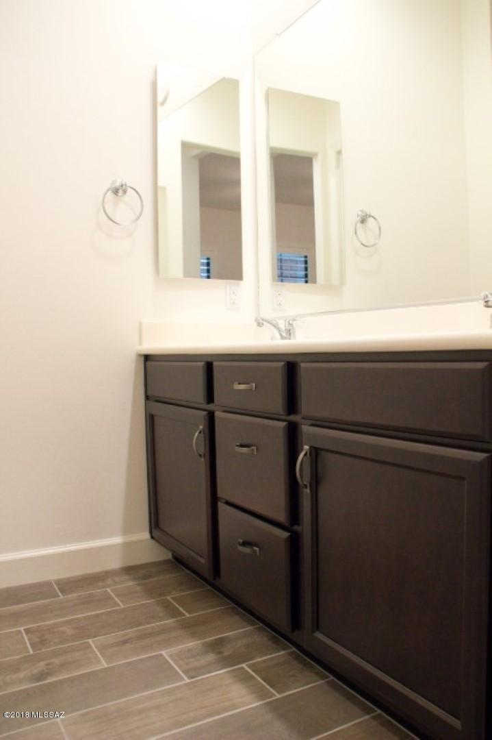 Los Saguaros At Dove Mountain SQ20121640199 - Residential Lease