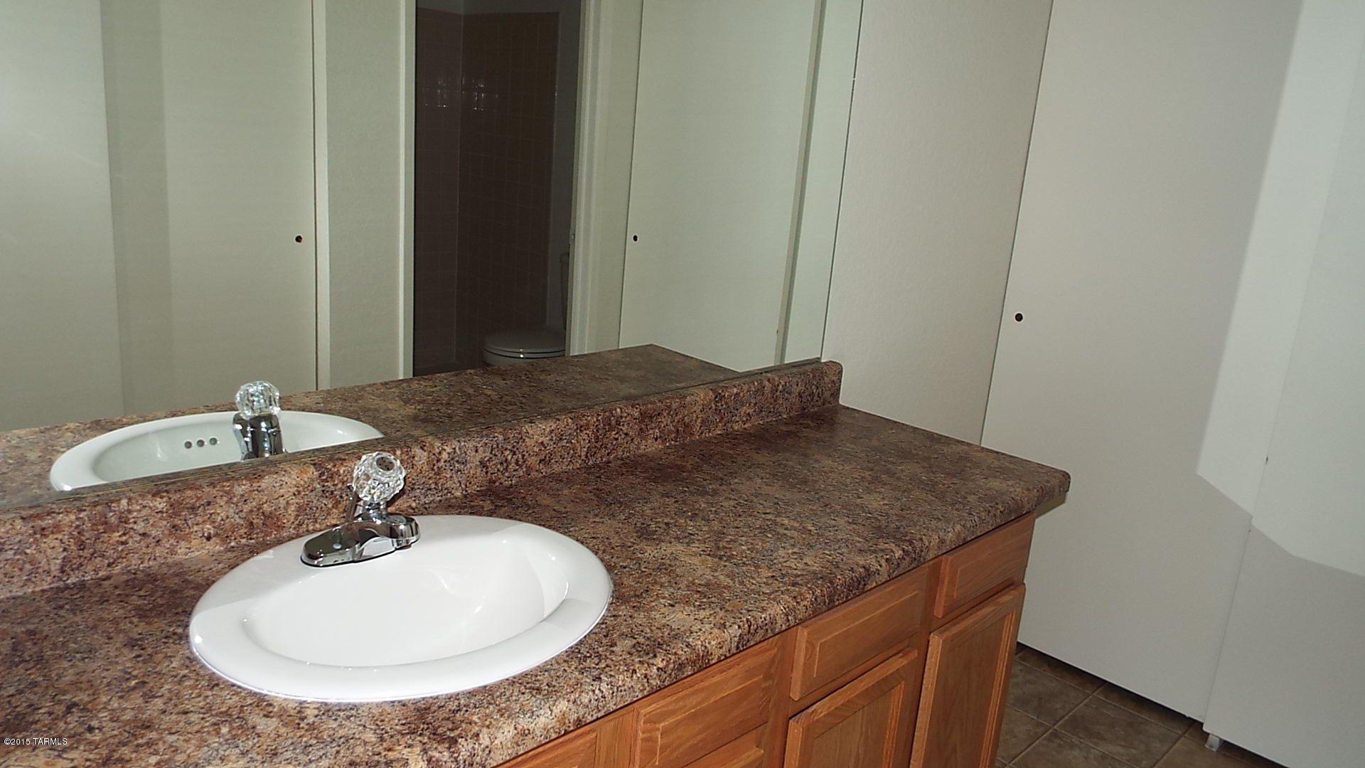 Summertree Condominiums (1-224) - Residential