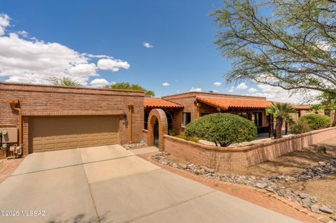 1760 W Camino Urbano Green Valley AZ 85622