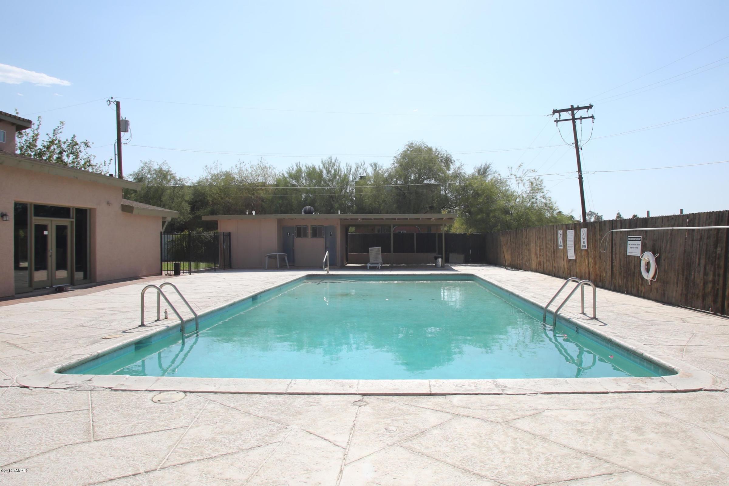 Villa Venice Condos - Residential Lease