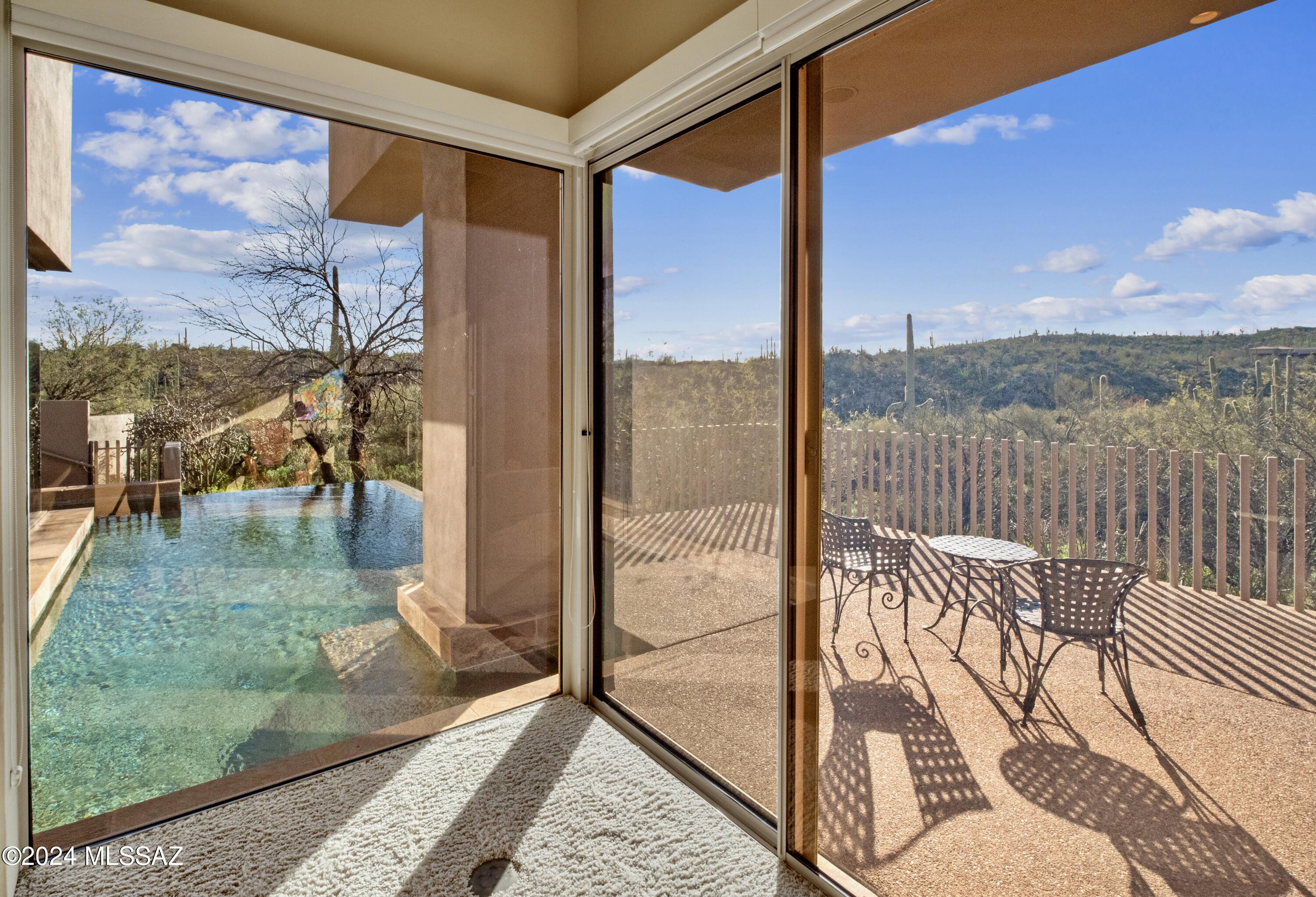 Honey Bee Ridge(The Estates At) - Residential