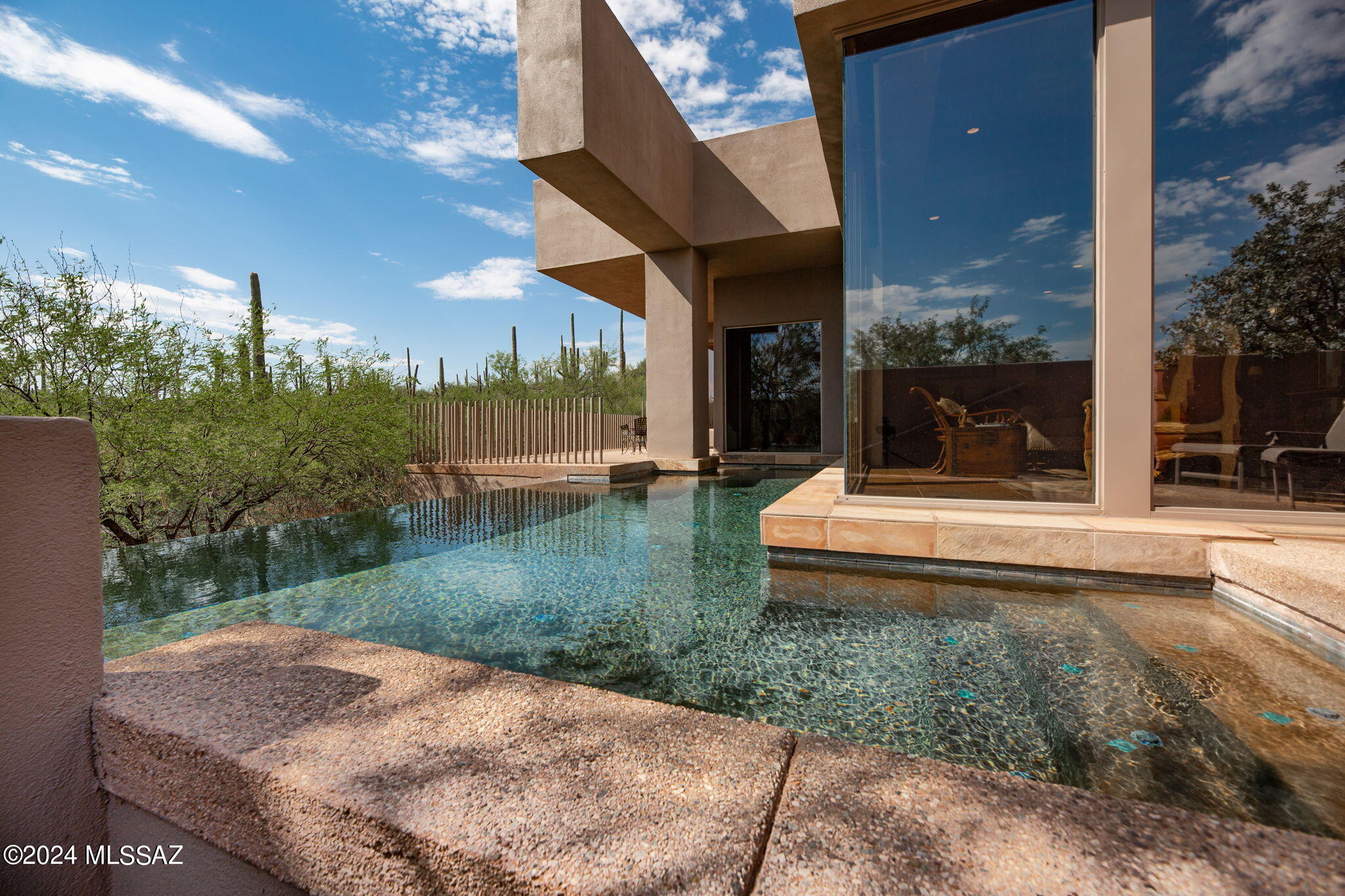 Honey Bee Ridge(The Estates At) - Residential