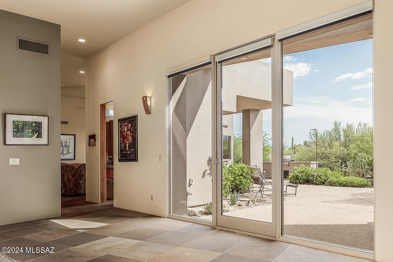Honey Bee Ridge(The Estates At) - Residential