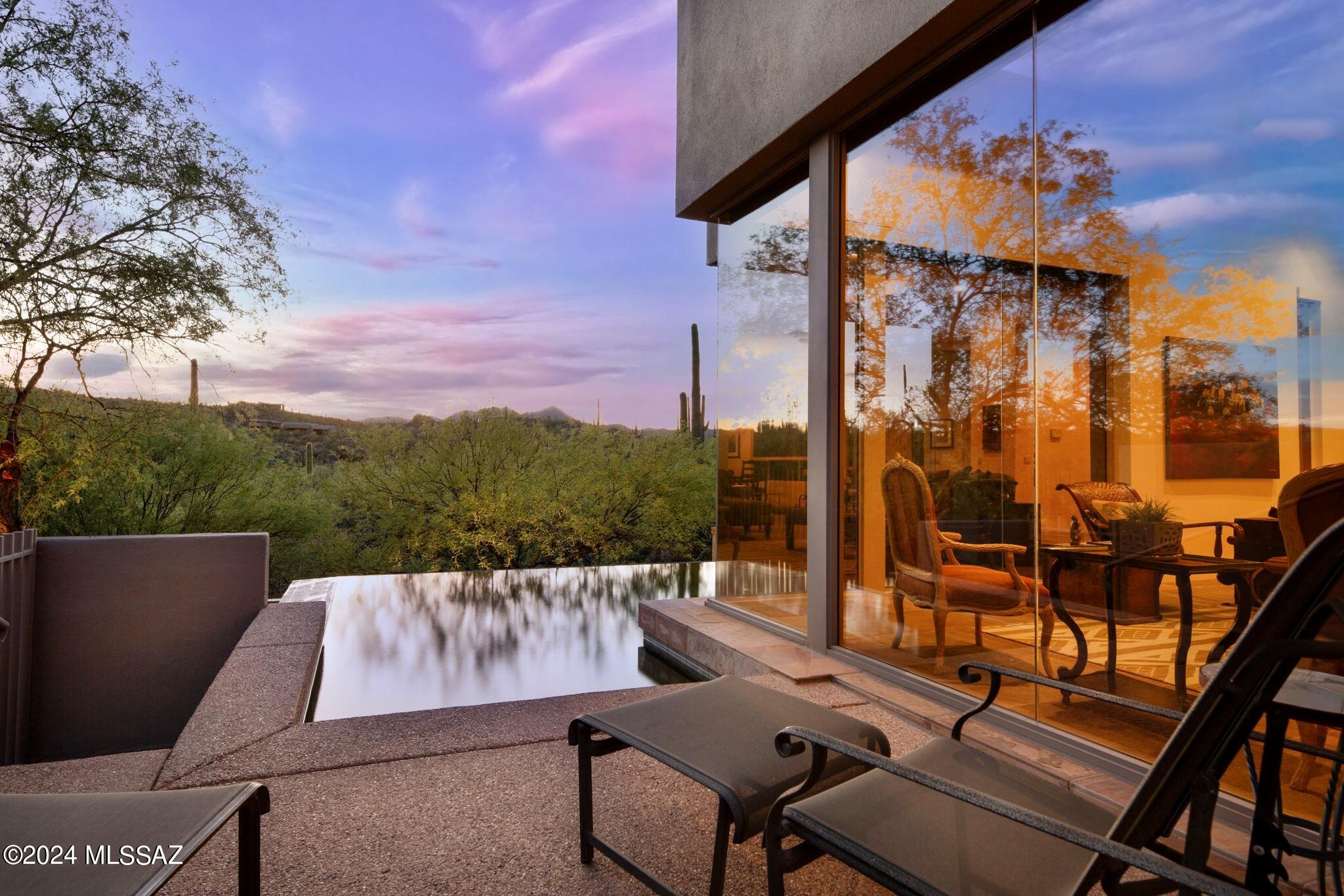 Honey Bee Ridge(The Estates At) - Residential