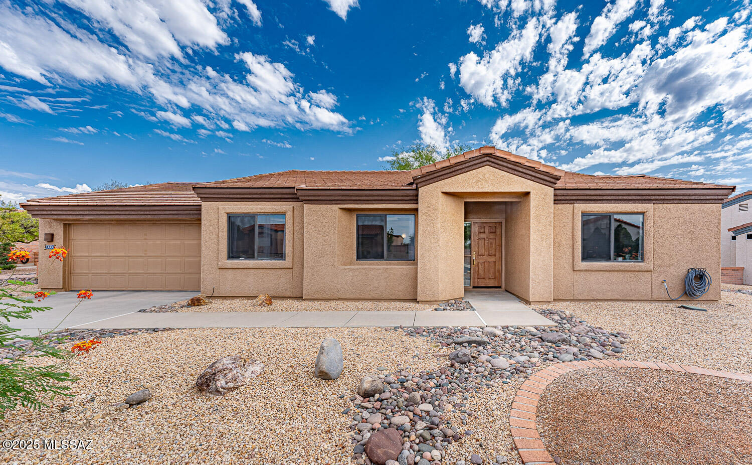 1493 W Hidden Crest Court