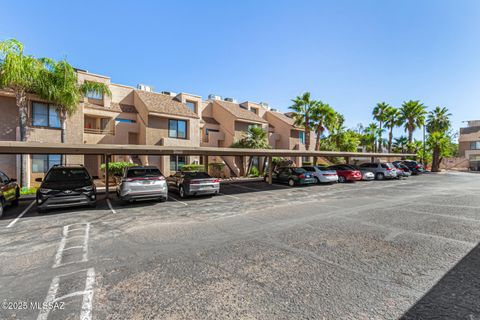 Photo of 5675 N Camino Esplendora #2109, Tucson, AZ 85718 (MLS # 22528282)