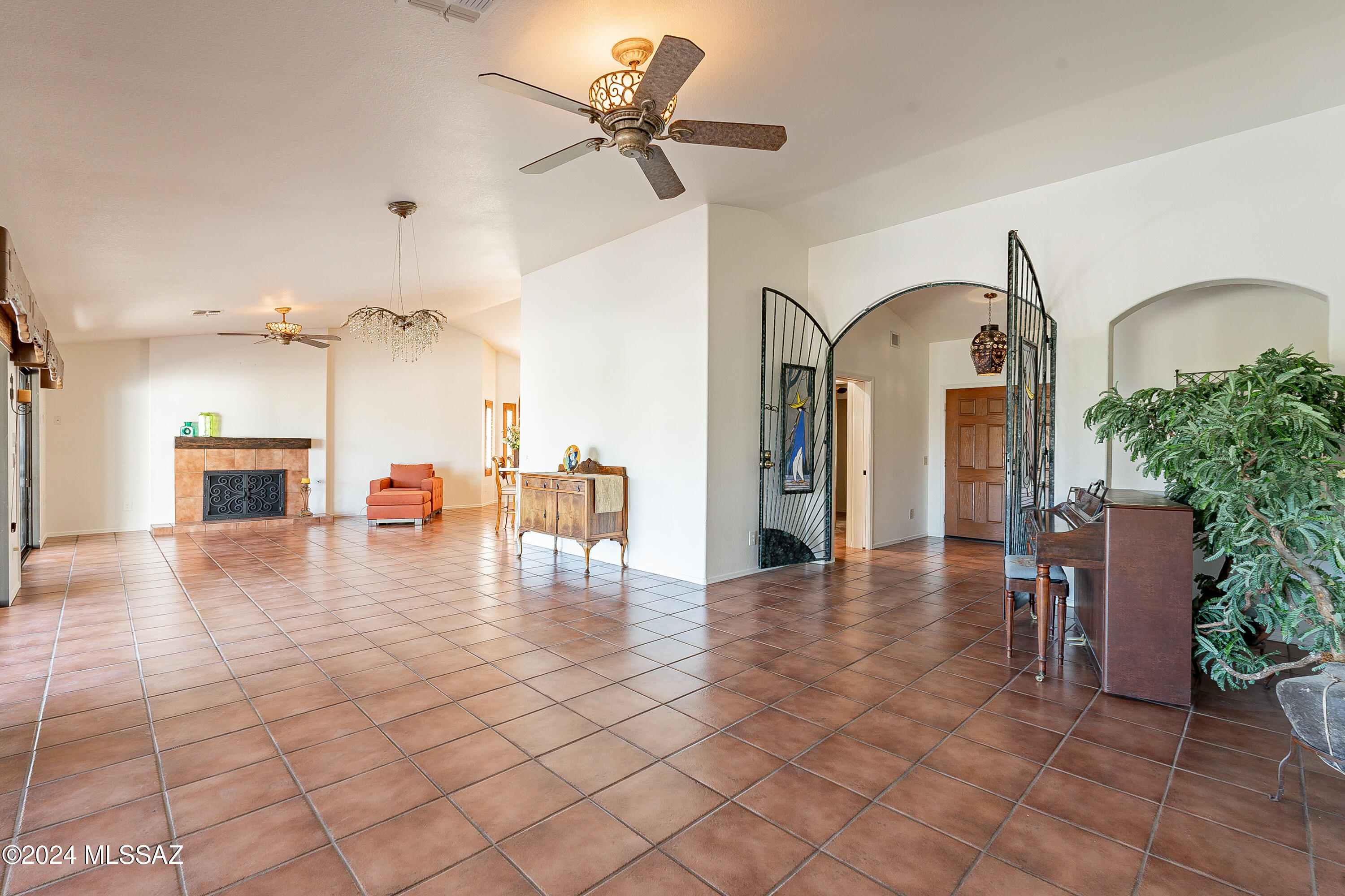 Saddlebrooke - Residential