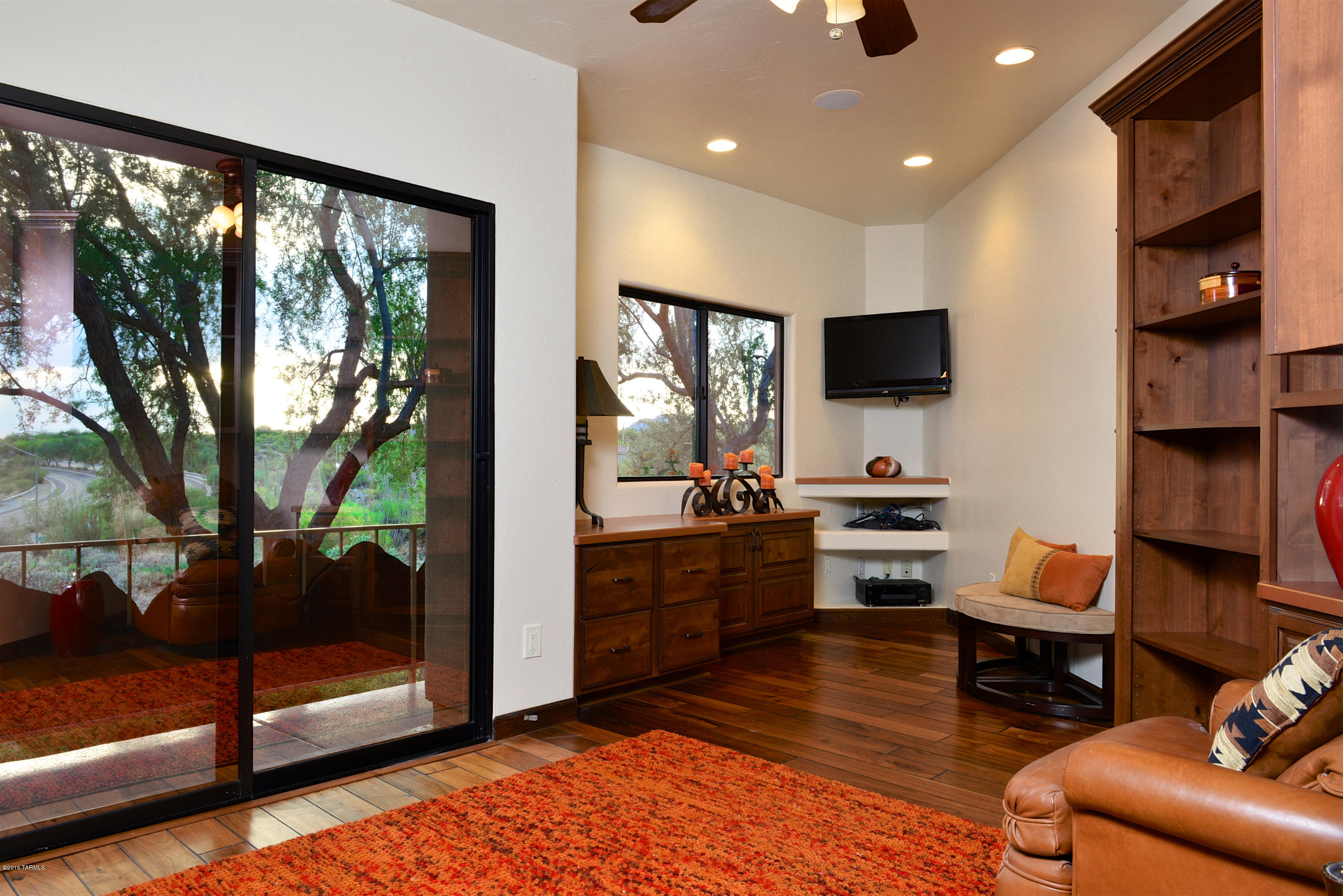 Honey Bee Canyon Estates - Residential