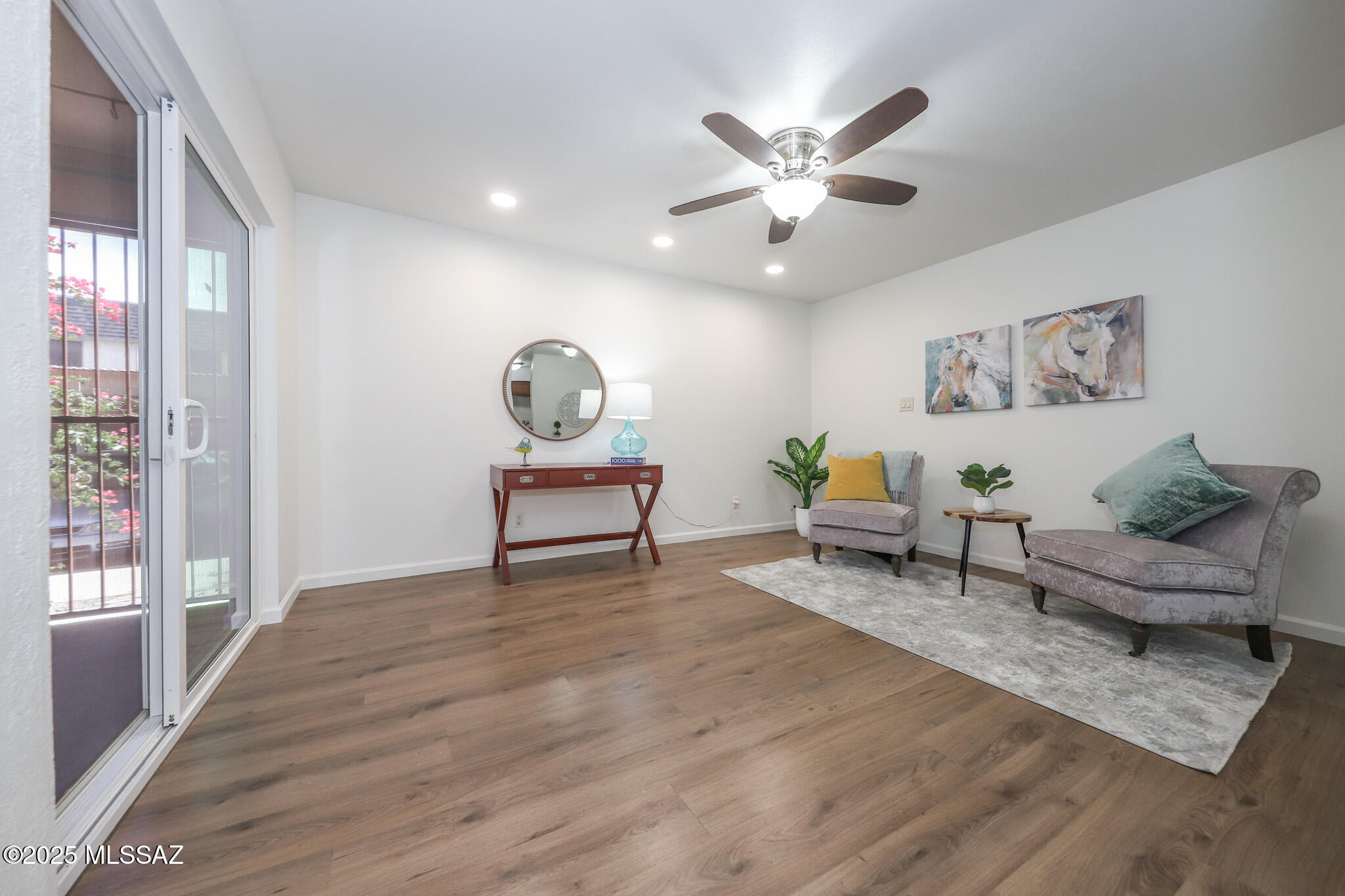 1600 N Wilmot Road UNIT 153