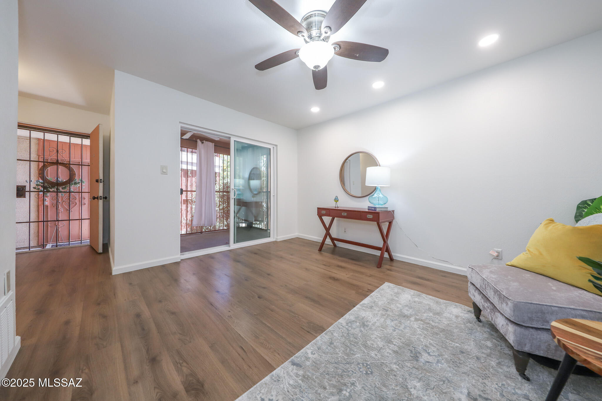 1600 N Wilmot Road UNIT 153