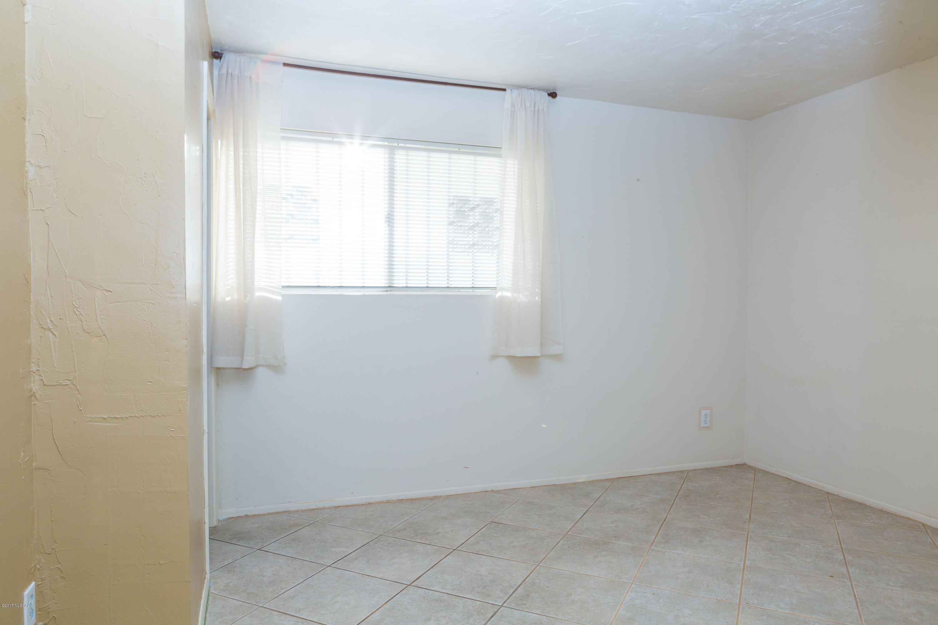 Casas Adobes Park (1-93) - Residential
