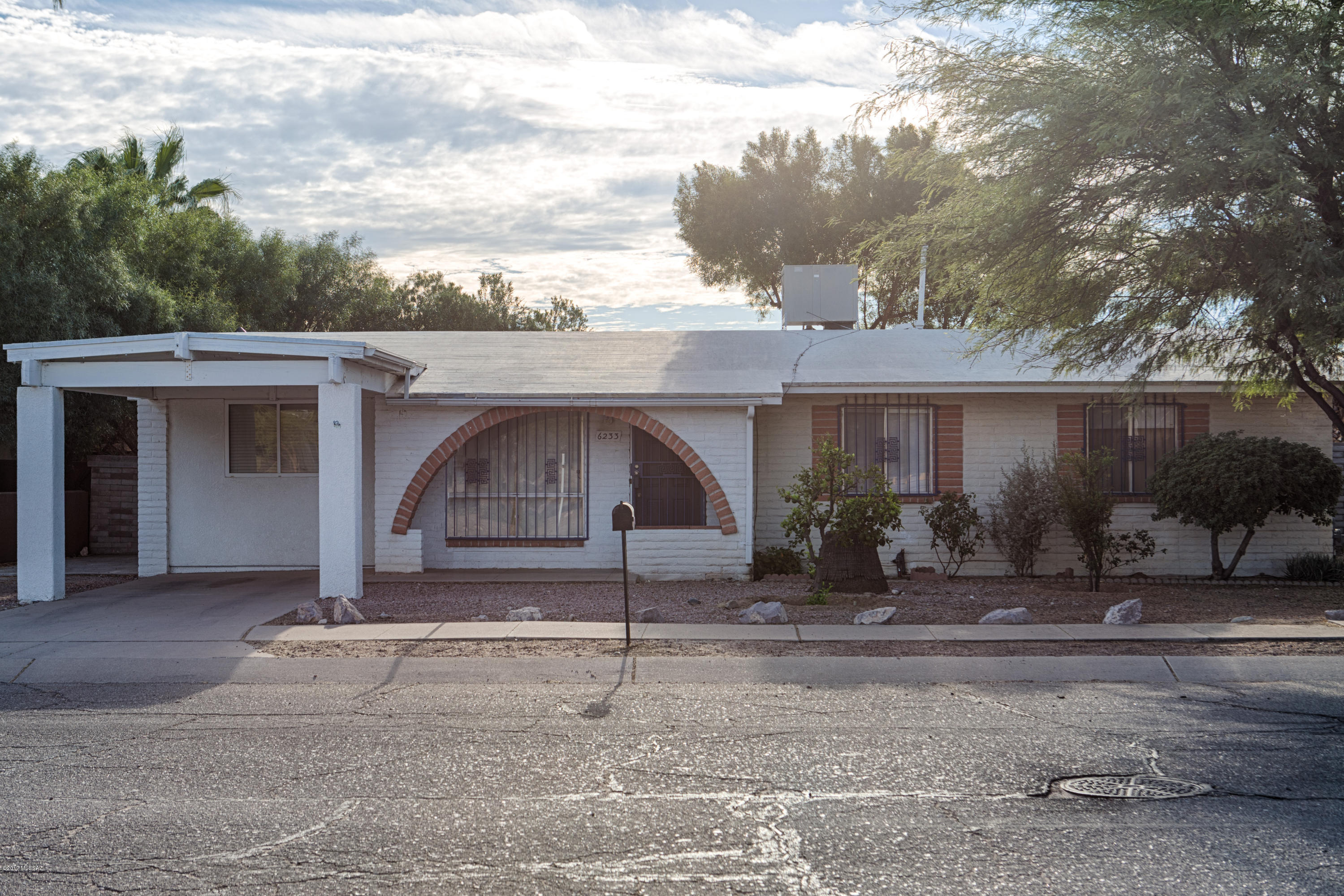 Casas Adobes Park (1-93) - Residential