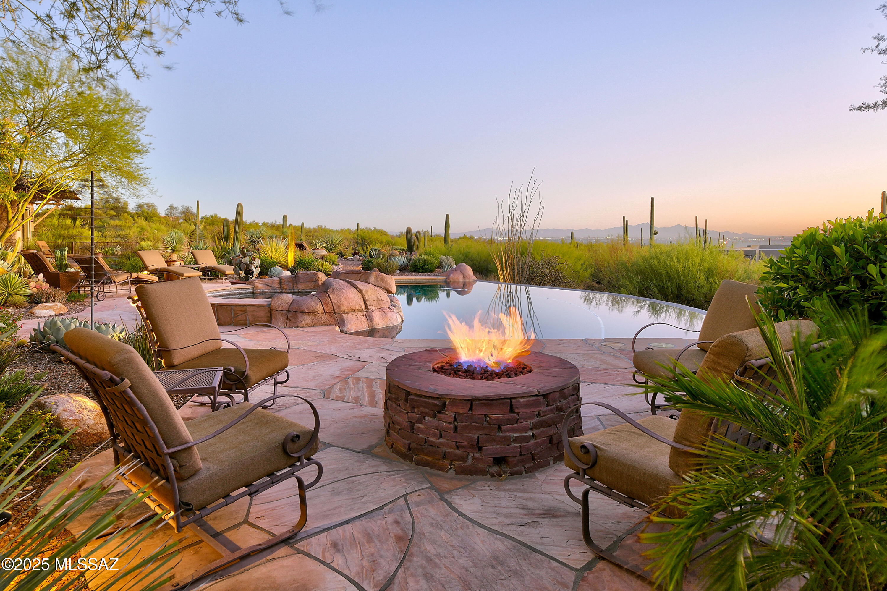 Pima Canyon Estates (309-323) - Residential