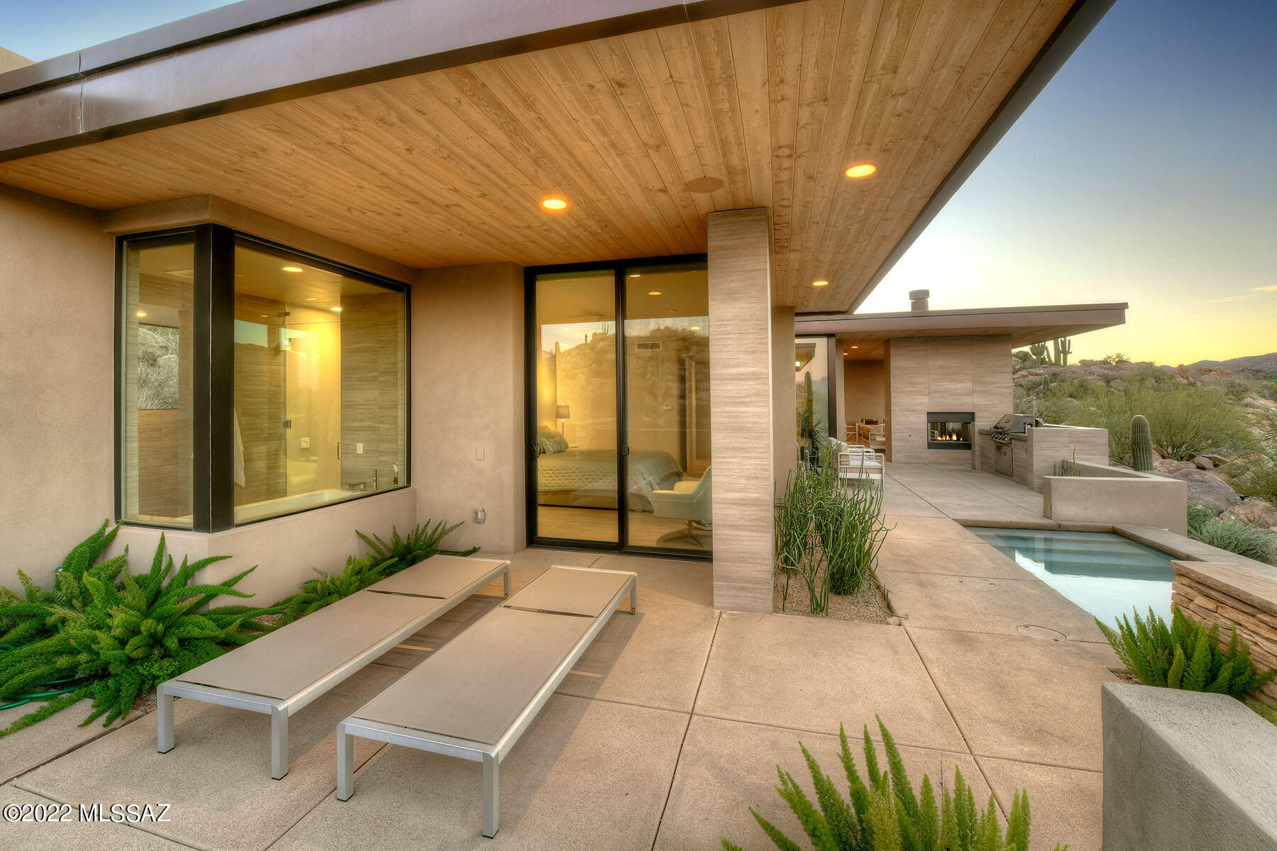 Stone Canyon IV - Residential