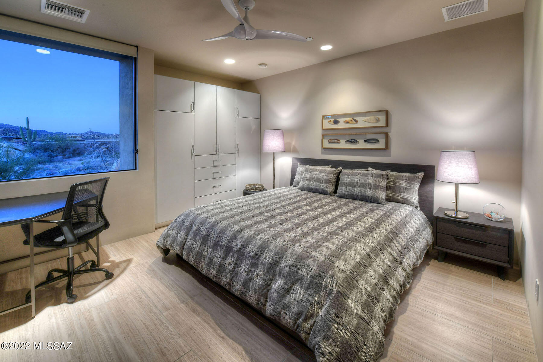Stone Canyon IV - Residential