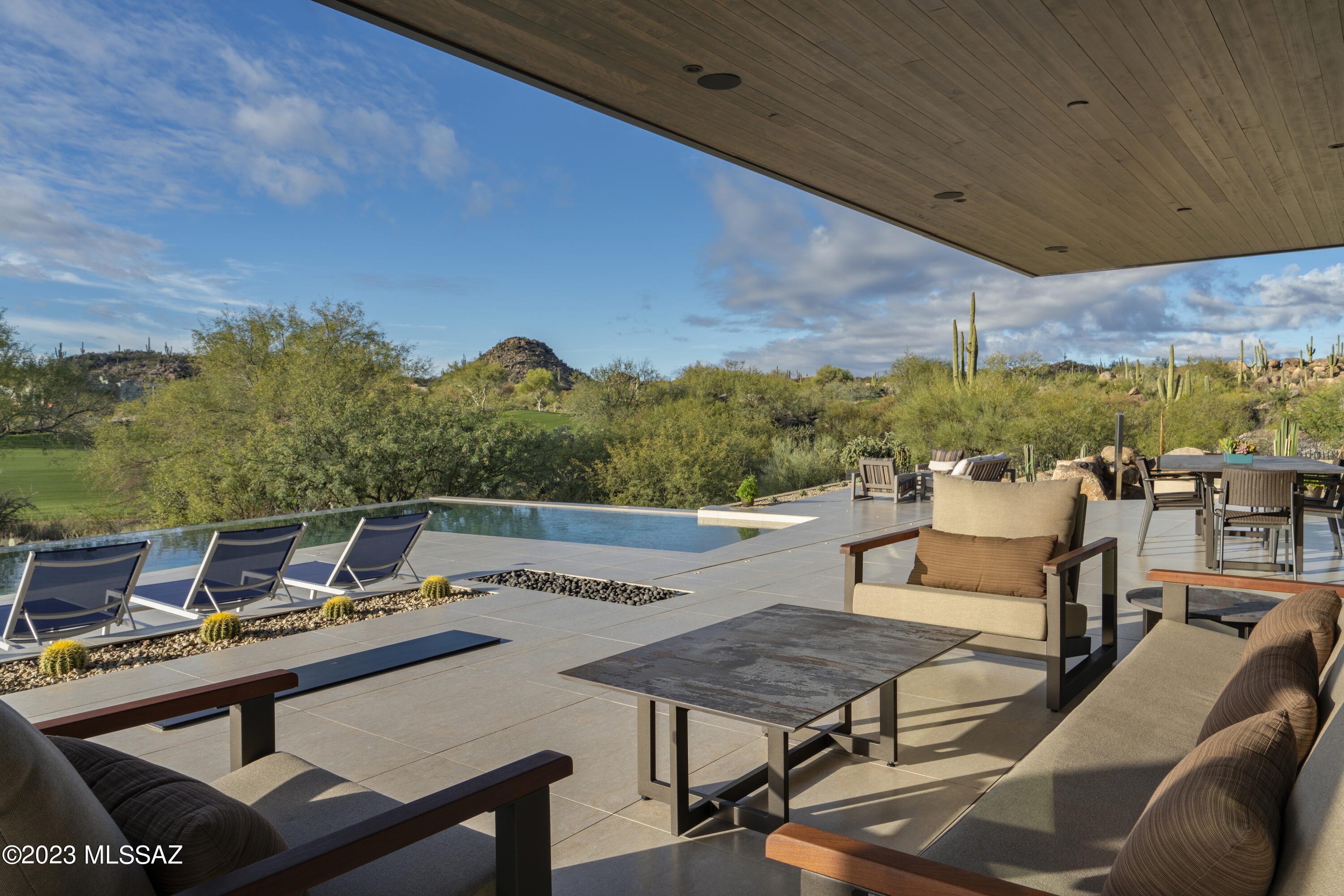 Stone Canyon IV - Residential