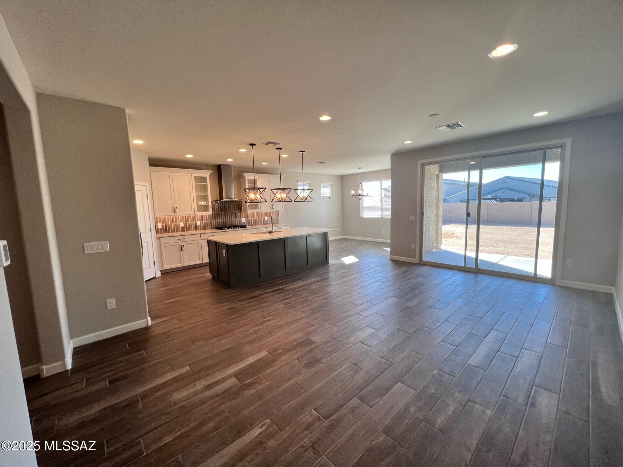 Saguaros Viejos East Phase 2 - Residential Lease