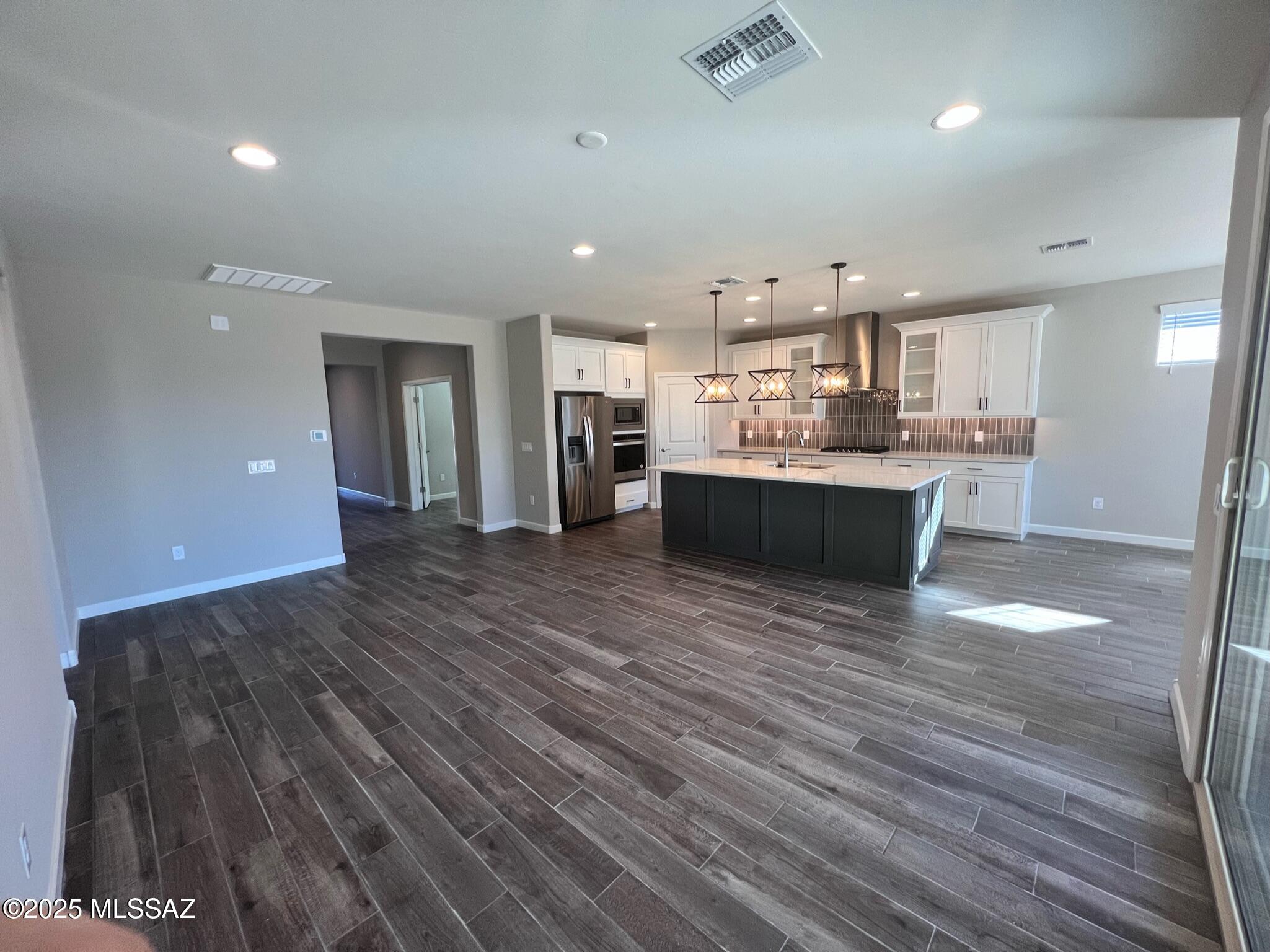 Saguaros Viejos East Phase 2 - Residential Lease